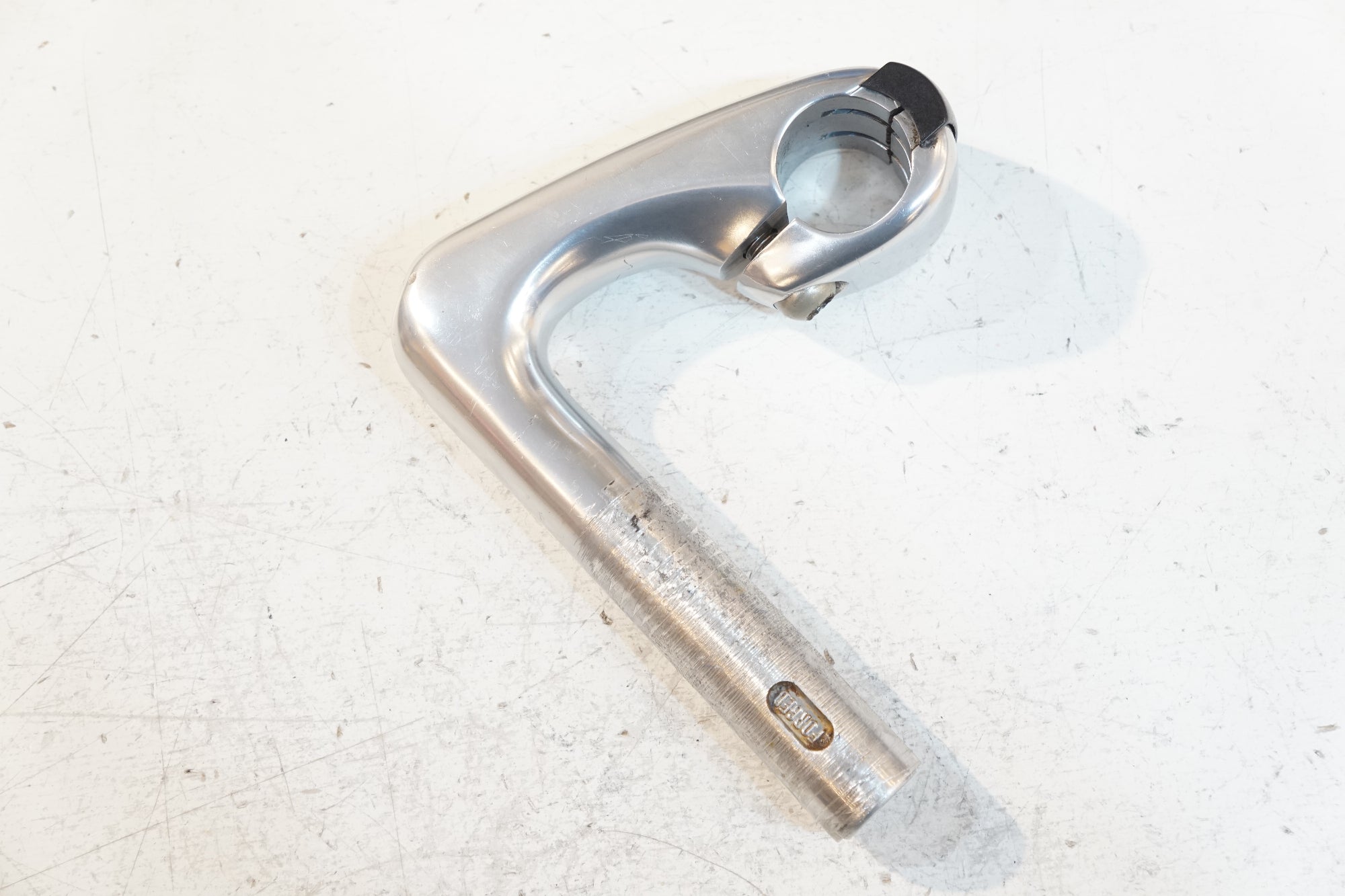 3T 「スリーティー」 90mm φ25.4  ステム / バイチャリ浦和ベース