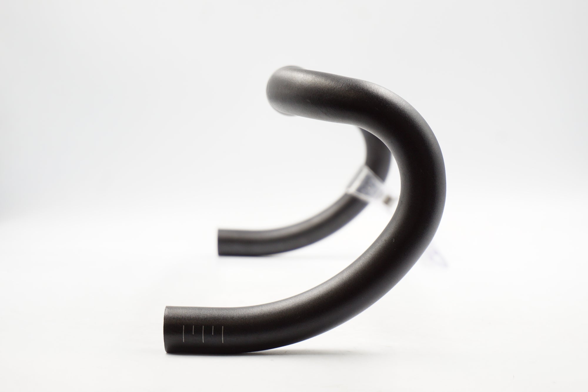 BMC 「ビーエムシー」 Φ31.8 420mm ハンドル / 奈良店