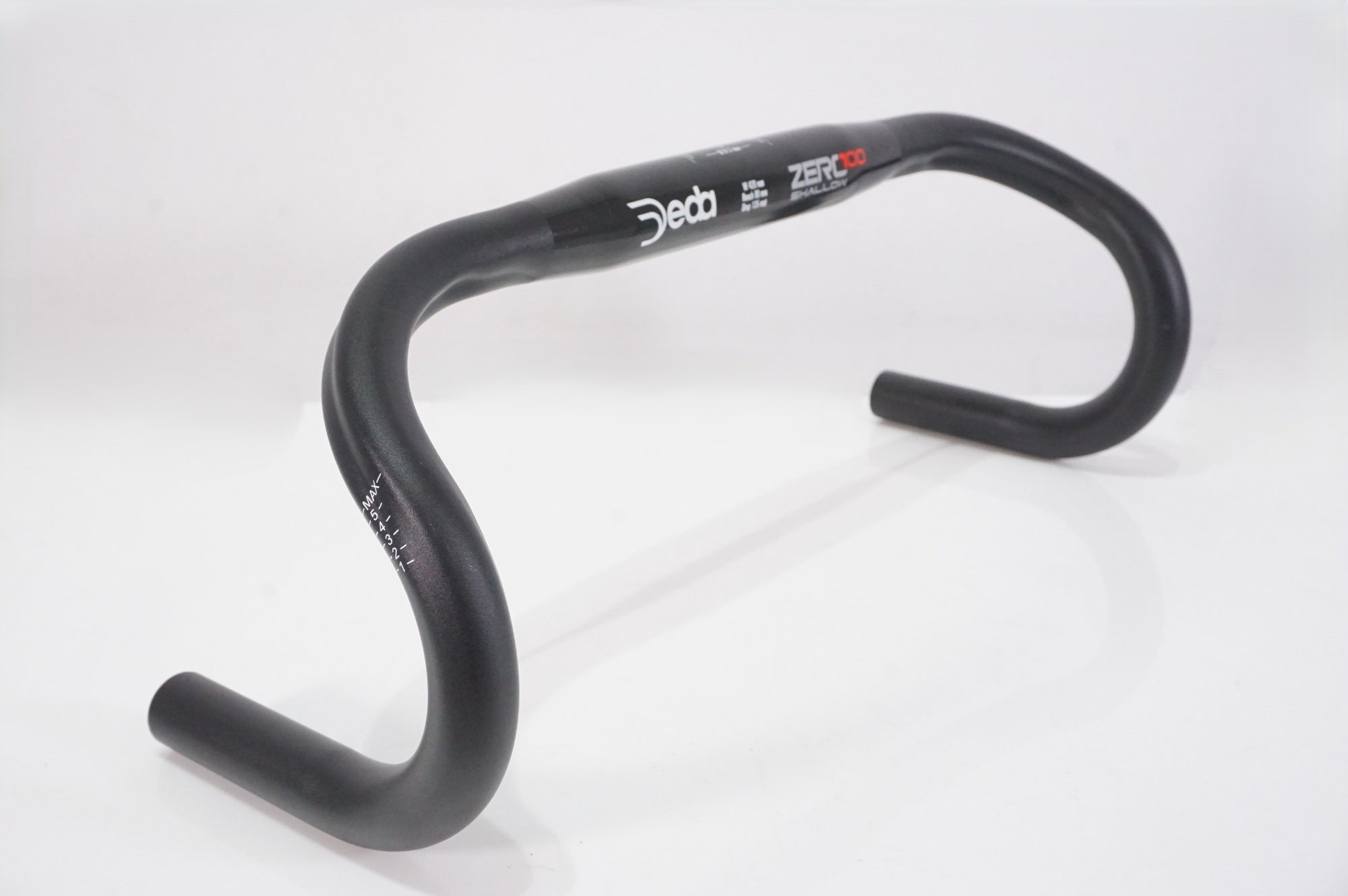 DEDA 「デダ」 ZERO 100 SHALLOW Φ31.7 400mm ハンドル / AKIBA