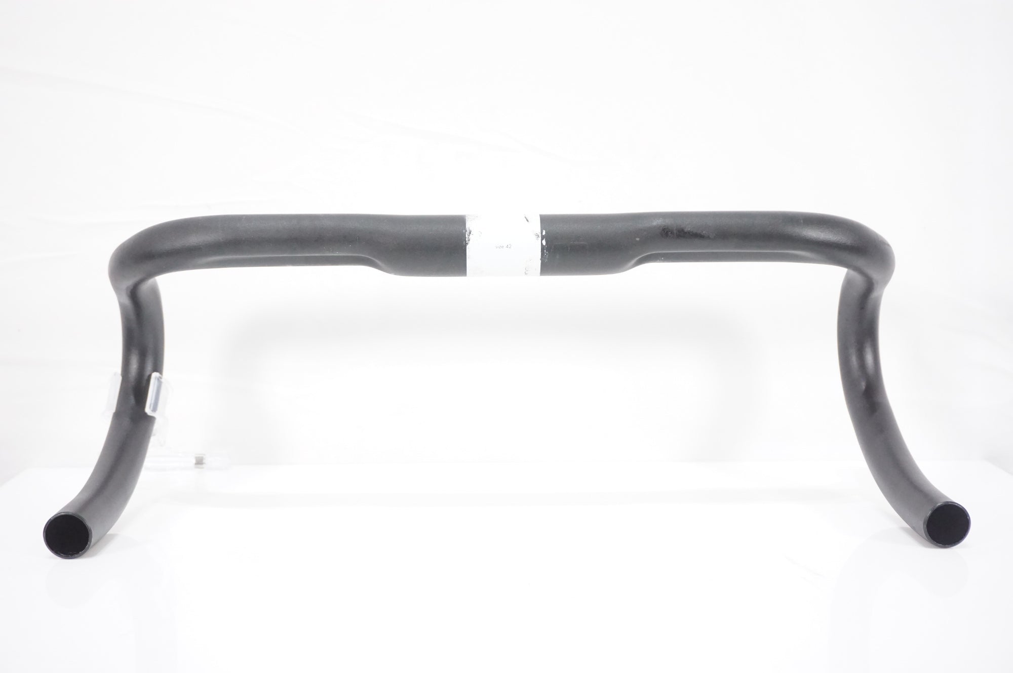 3T 「スリーティー」 ERGONOVA φ31.8 420mm ハンドル / AKIBA店