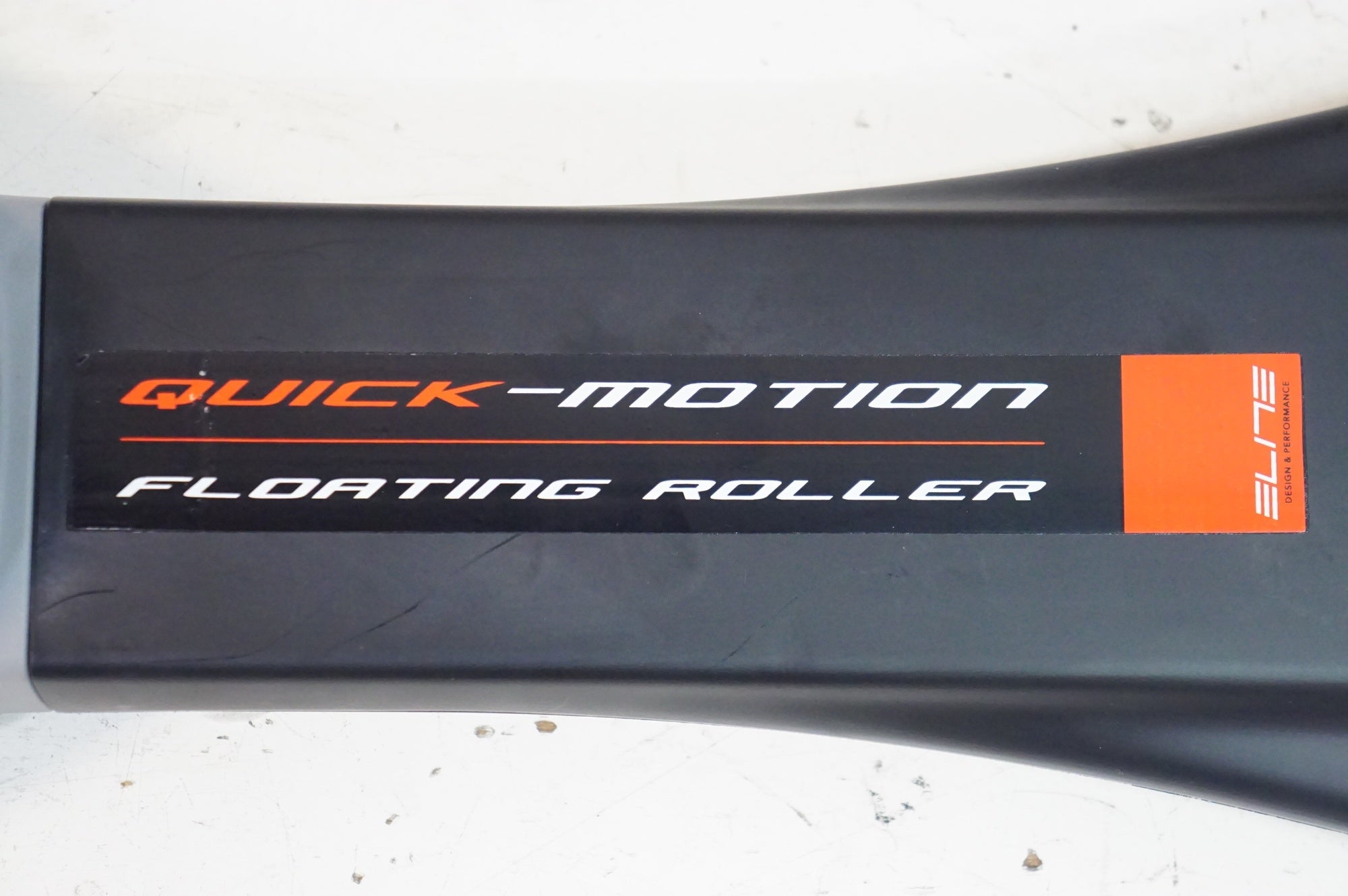 ELITE 「エリート」 QUICK MOTION 3本ローラー / 熊谷本店