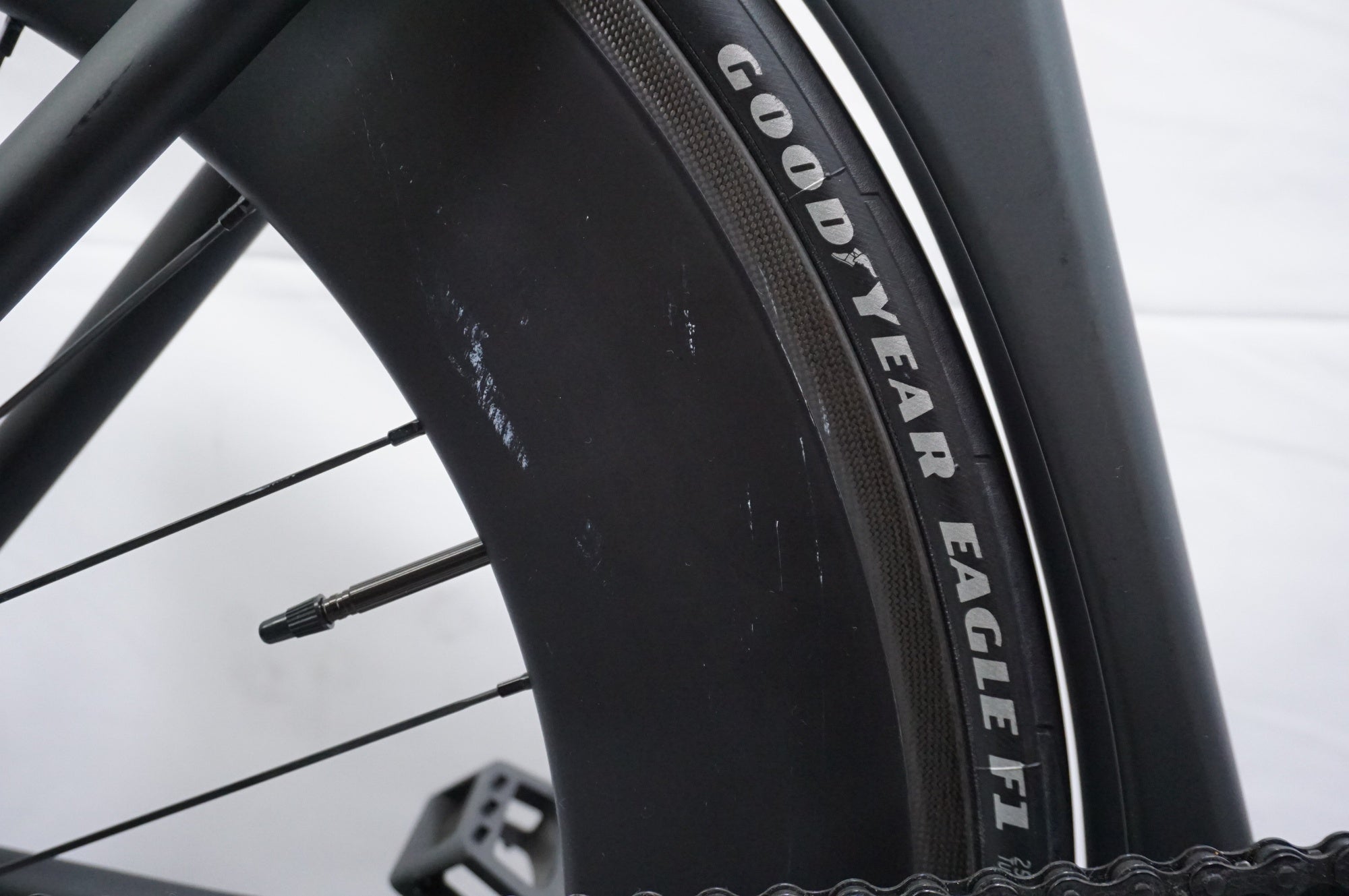 LEADER BIKE　「リーダー バイク」  725TR 2023年モデル カスタム ピストバイク / バイチャリ浦和ベース