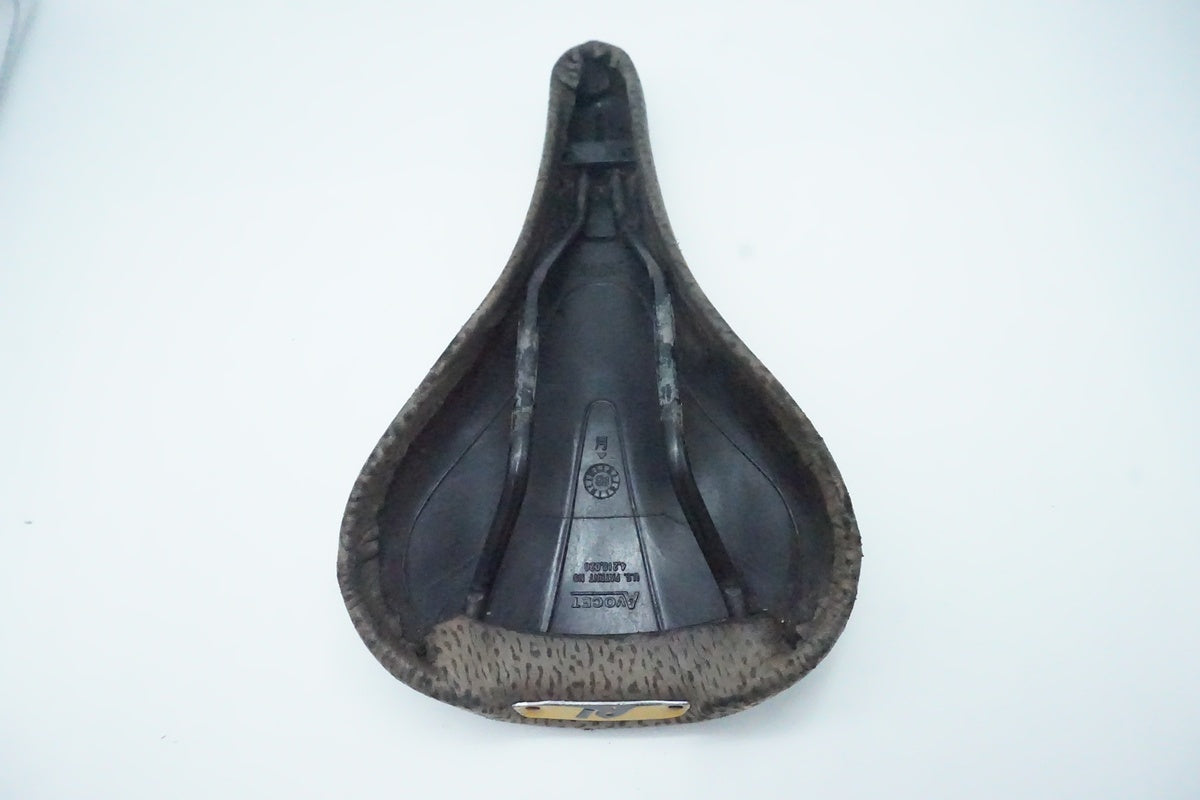 AVOCET「アボセット」 RACING サドル/ 京都西院店