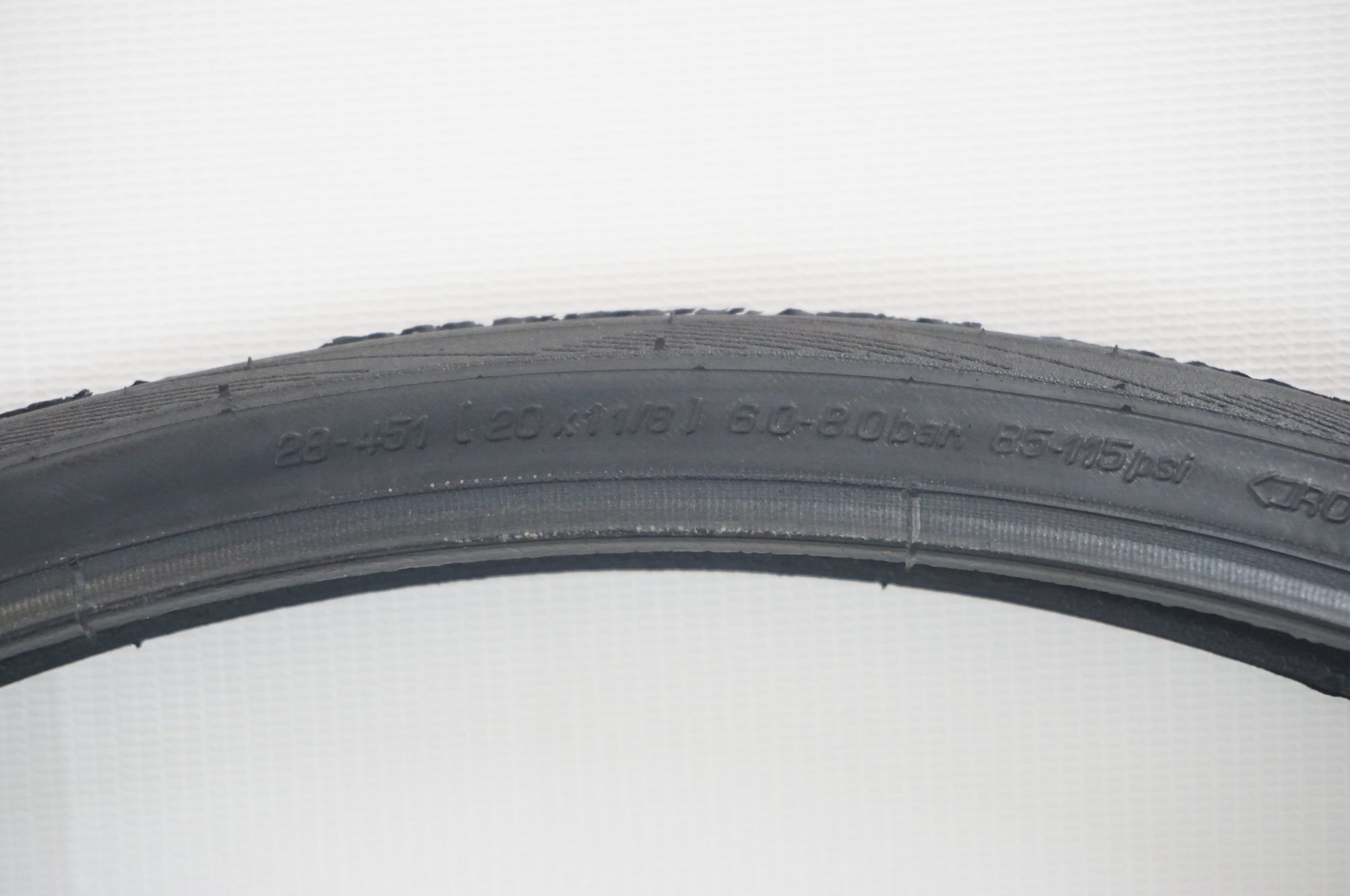 SCHWALBE 「シュワルベ」 ONE 20×1-1/8 タイヤ / 福岡店