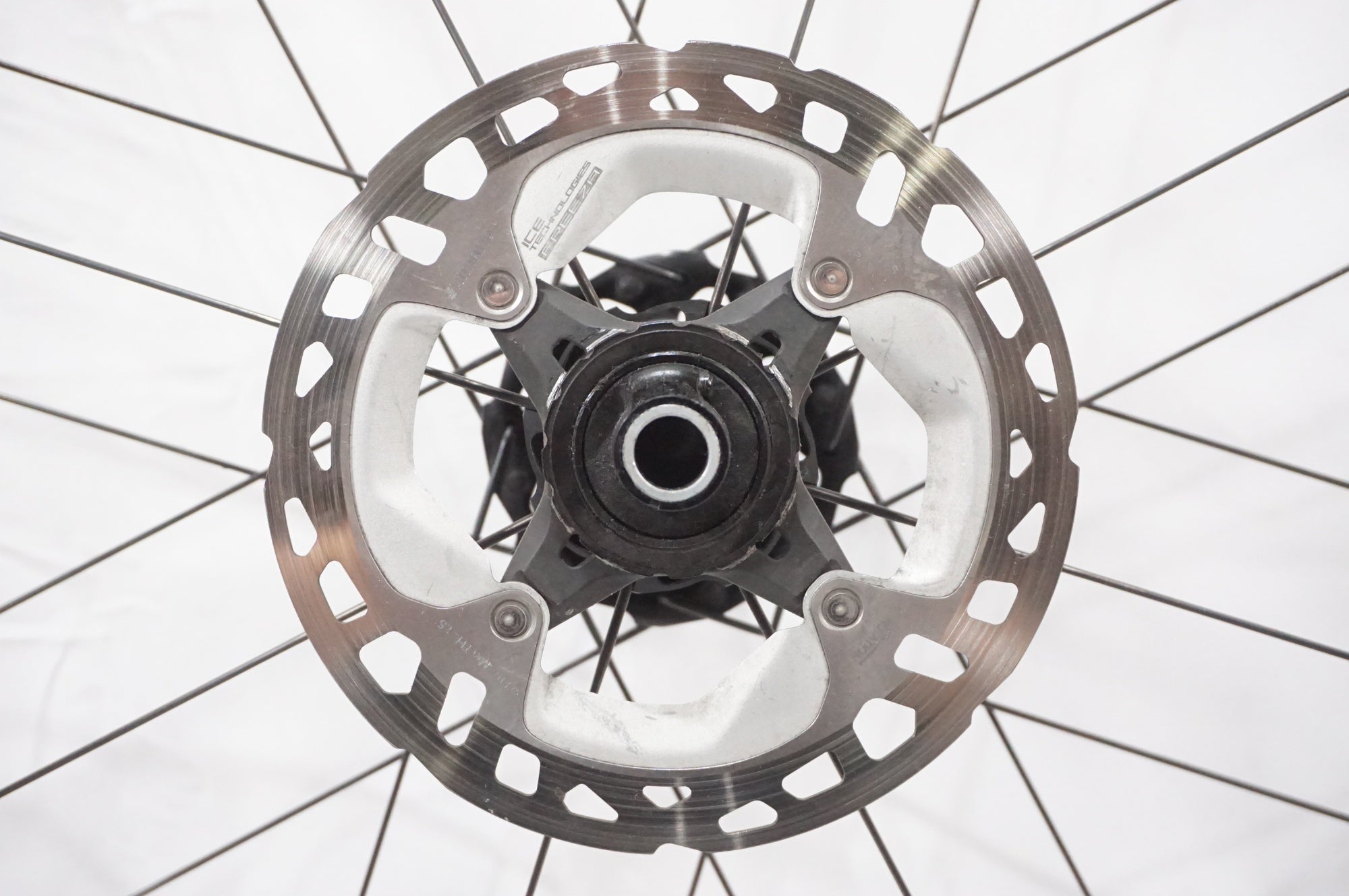 CAMPAGNOLO 「カンパニョーロ」 SHAMAL CARBON DB 2-WAY FIT シマノ11