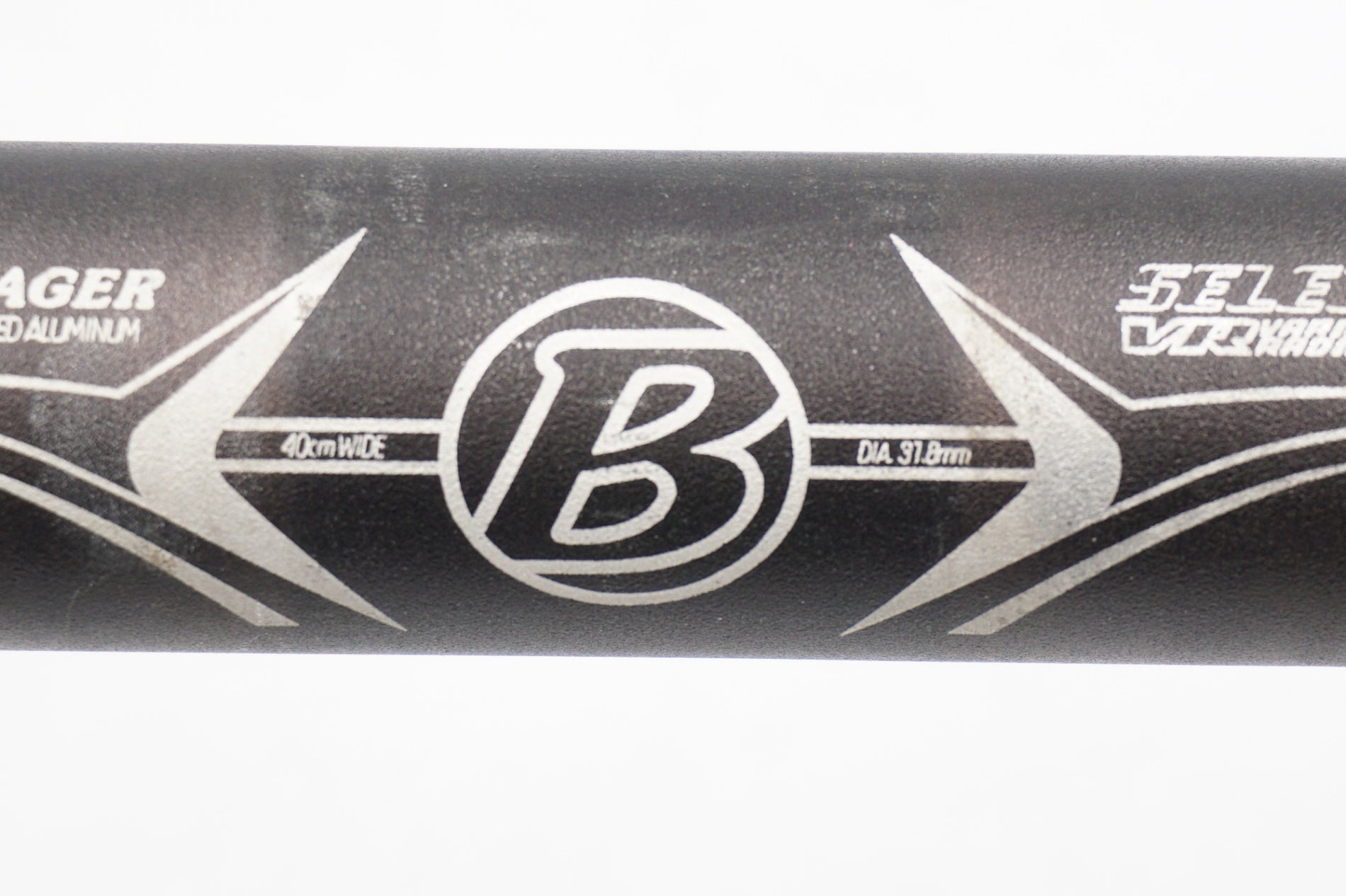 BONTRAGER 「ボントレガー」 SELECT Φ31.8 400mm ハンドル / 奈良店