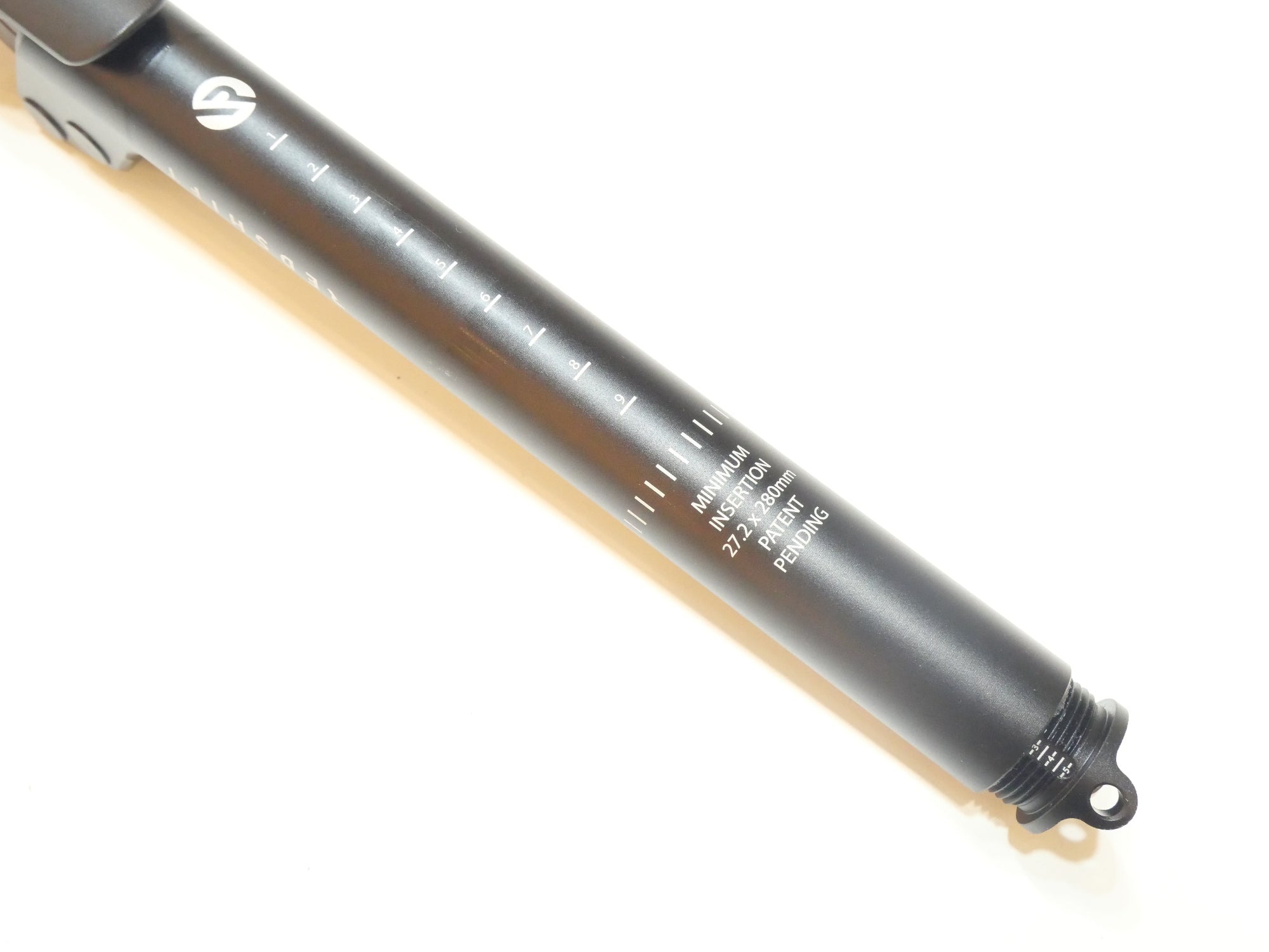 REDSHIFT 「レッドシフト」 SHOCKSTOP SUSPENSION SEATPOST φ27.2 280mm シートポスト / バイチャリ浦和ベース
