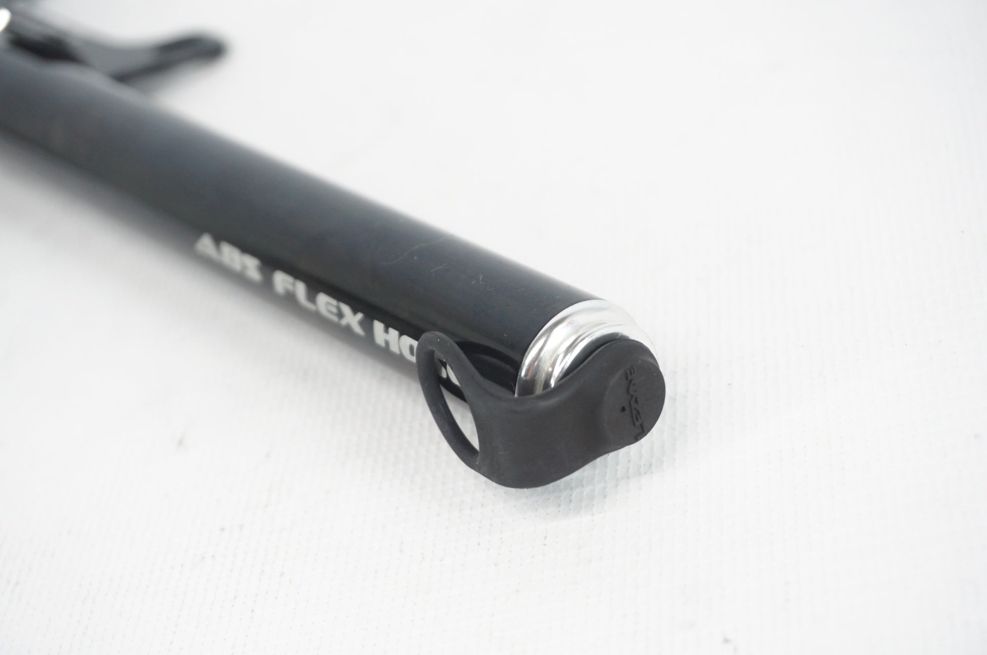LEZYNE 「レザイン」 ROAD DRIVE 携帯ポンプ / 阪急塚口店