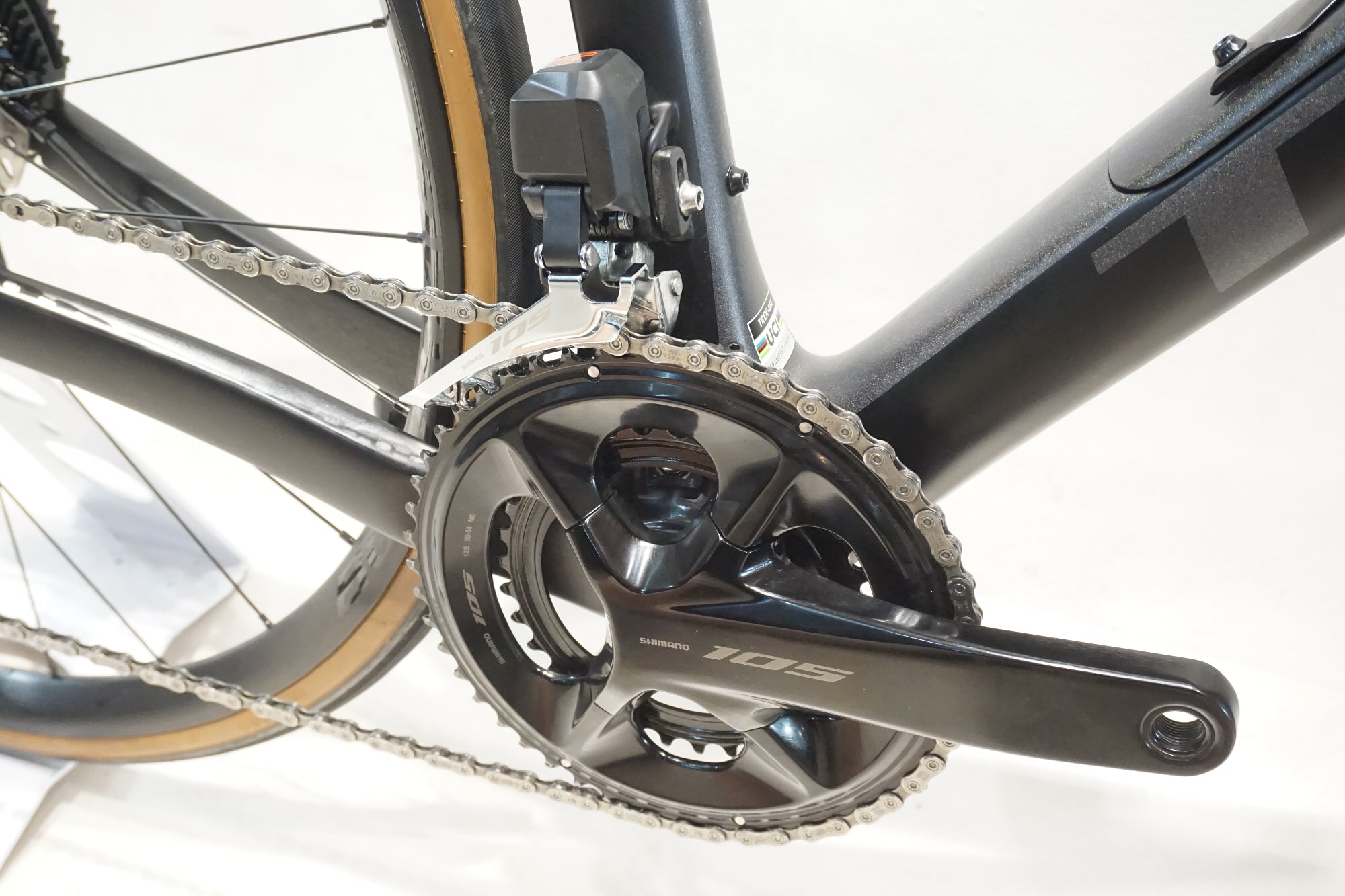 TREK 「トレック」 DOMANE SL6 2023年モデル ロードバイク / 横浜戸塚店