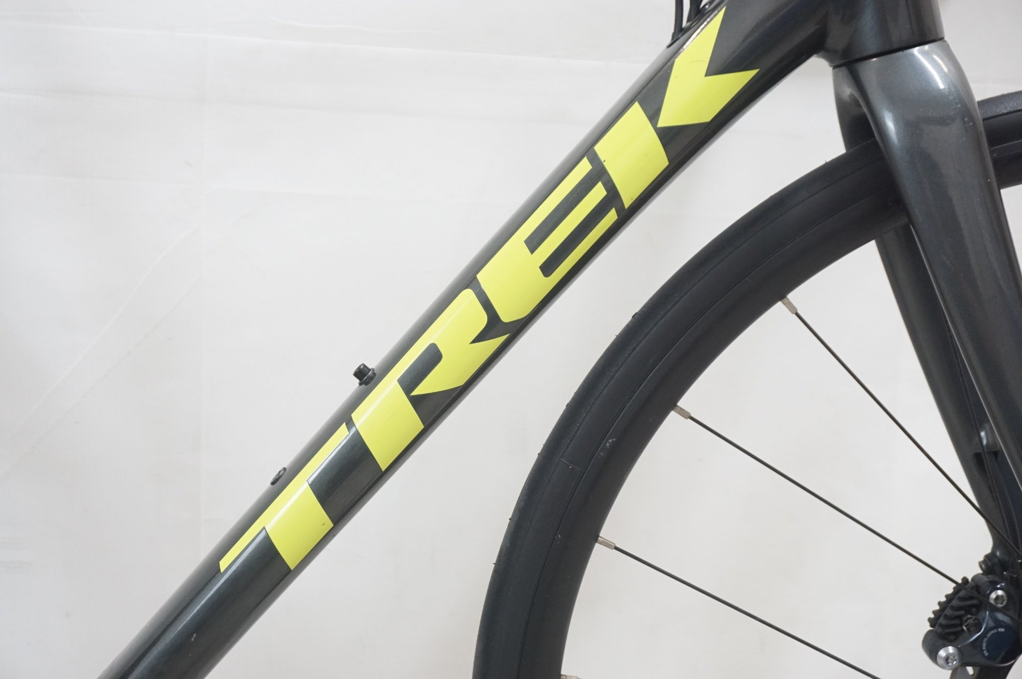 TREK 「トレック」 EMONDA ALR 4 DISC 2021-2022年モデル ロードバイク