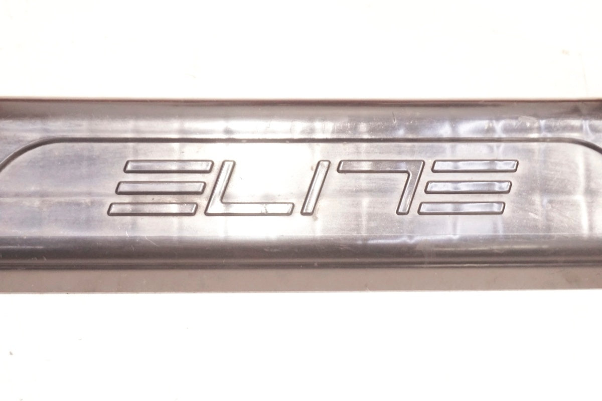 ELITE 「エリート」 サイクルトレーナー / 大阪門真店