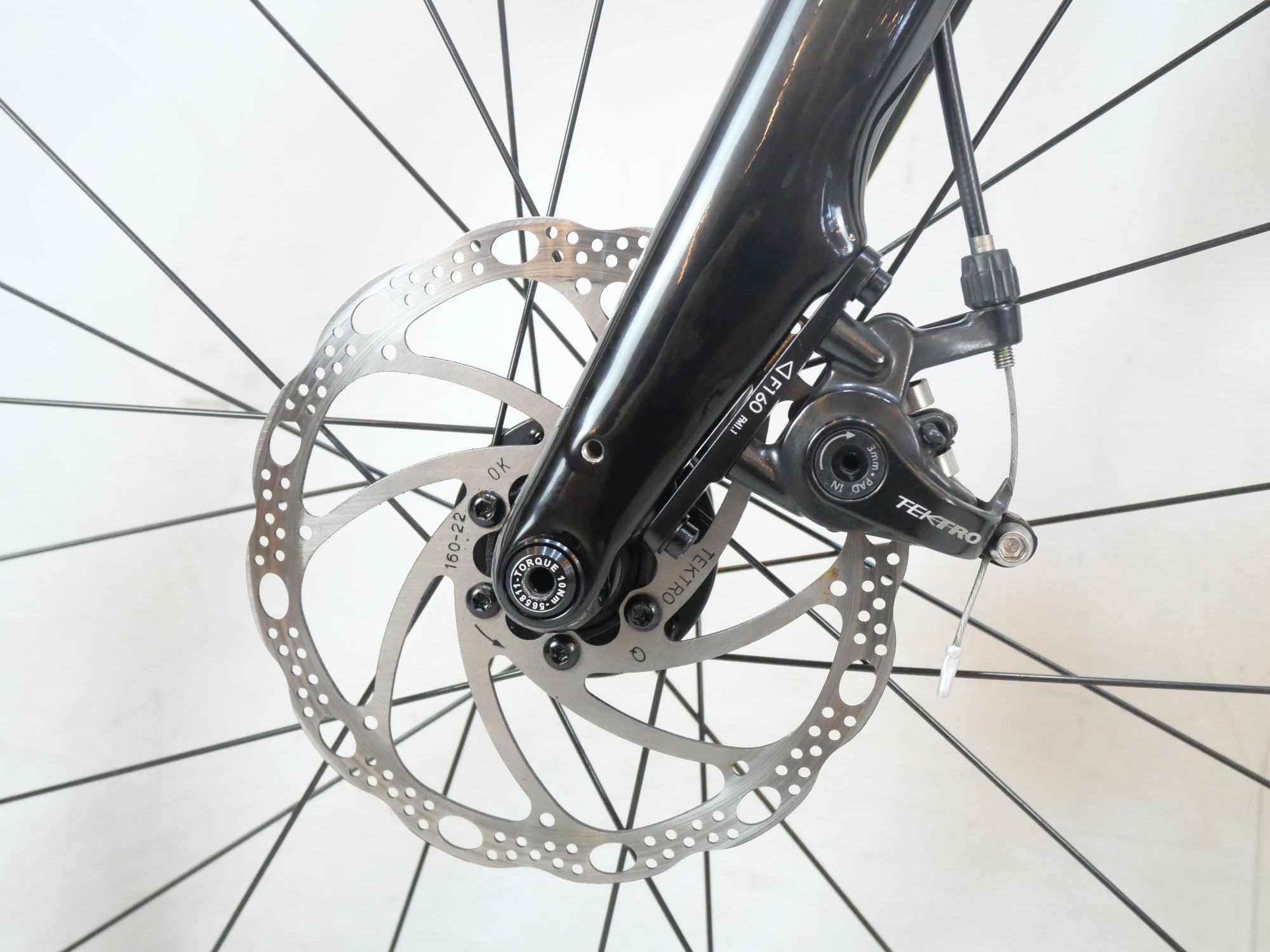TREK 「トレック」 DOMANE AL2 DISC 2021年モデル ロードバイク / 中目黒店