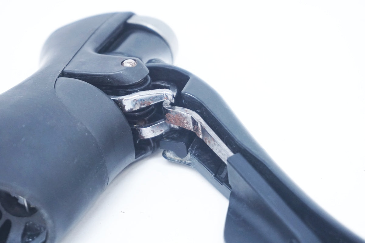 SHIMANO 「シマノ」 ULTEGRA ST-6800 デュアルコントロールレバー