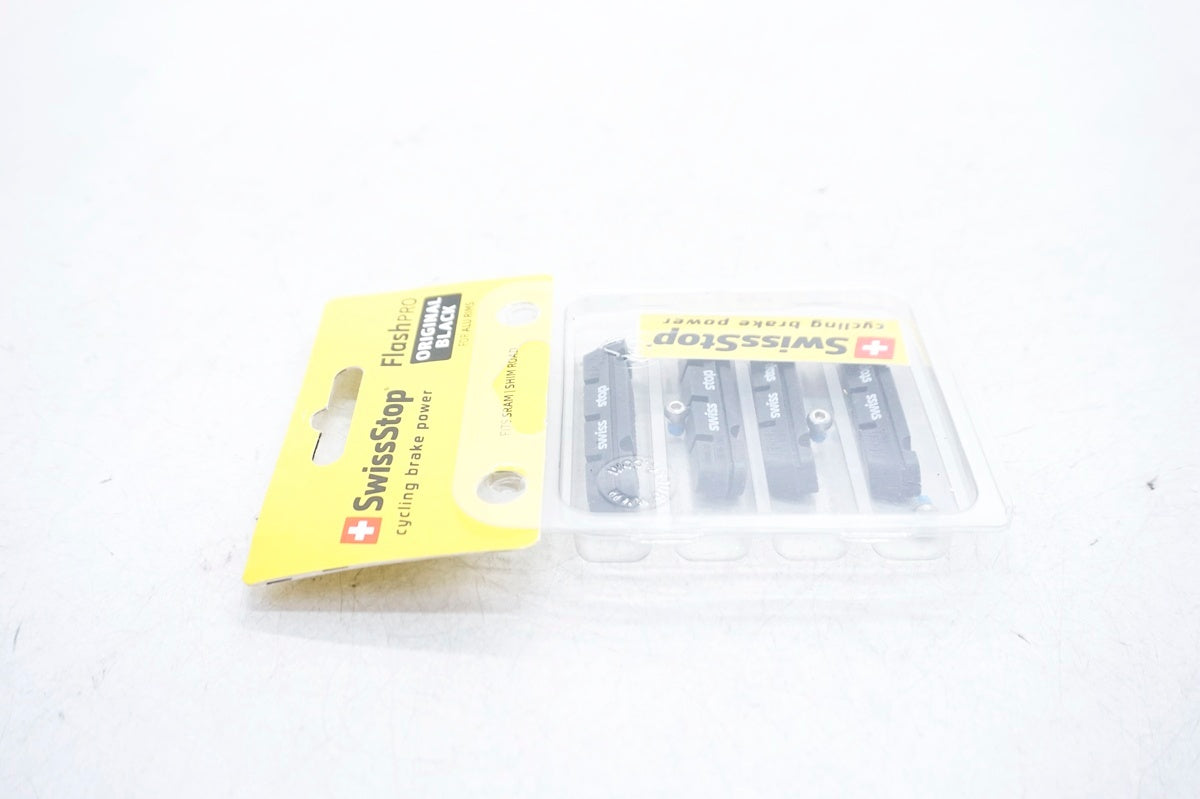 SWISS STOP 「スイスストップ」 FLASH PRO ブレーキシュー / 大阪門真店