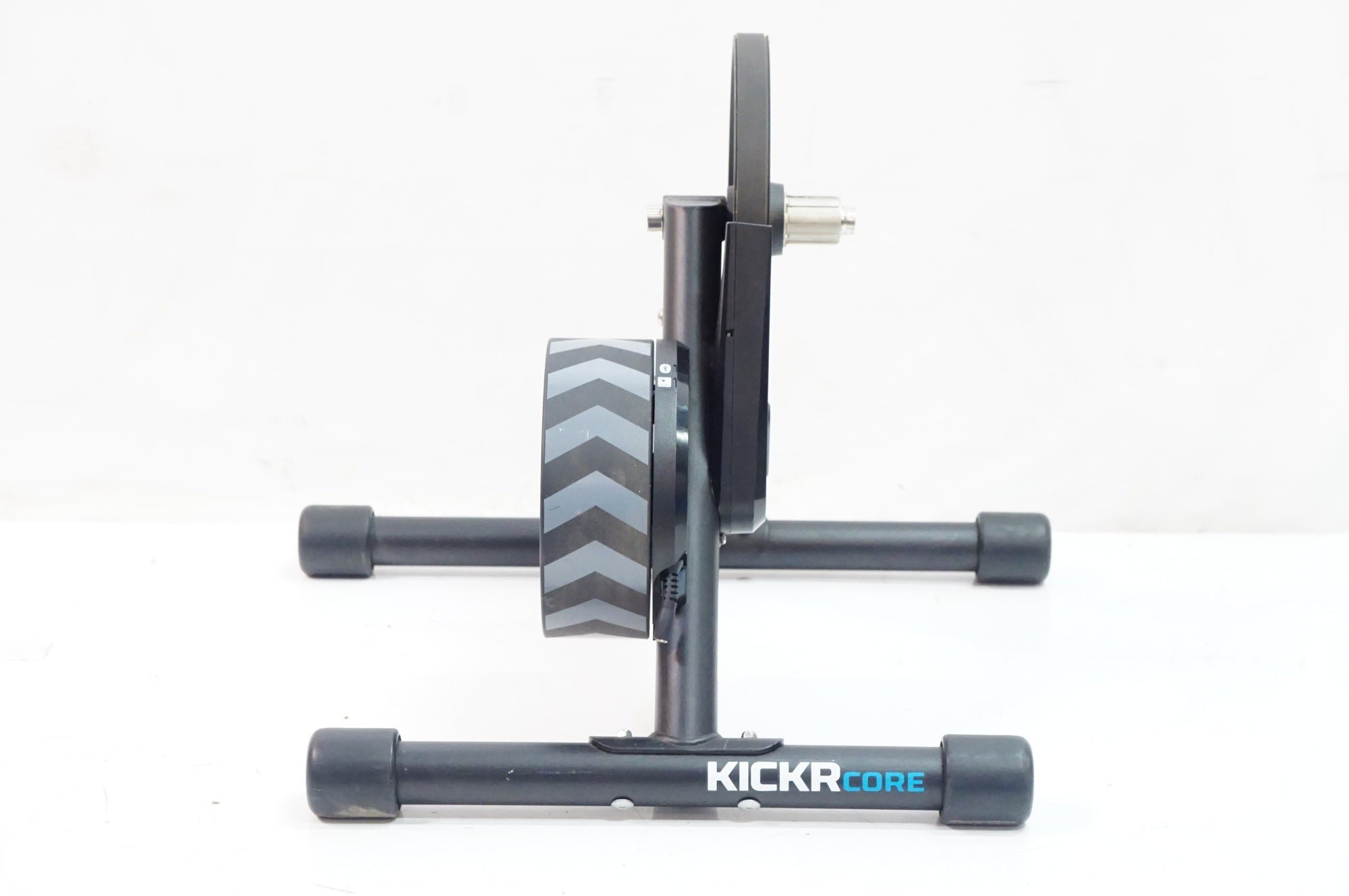 WAHOO 「ワフー」 KICKR CORE WF123 スマートトレーナー / 熊谷本店