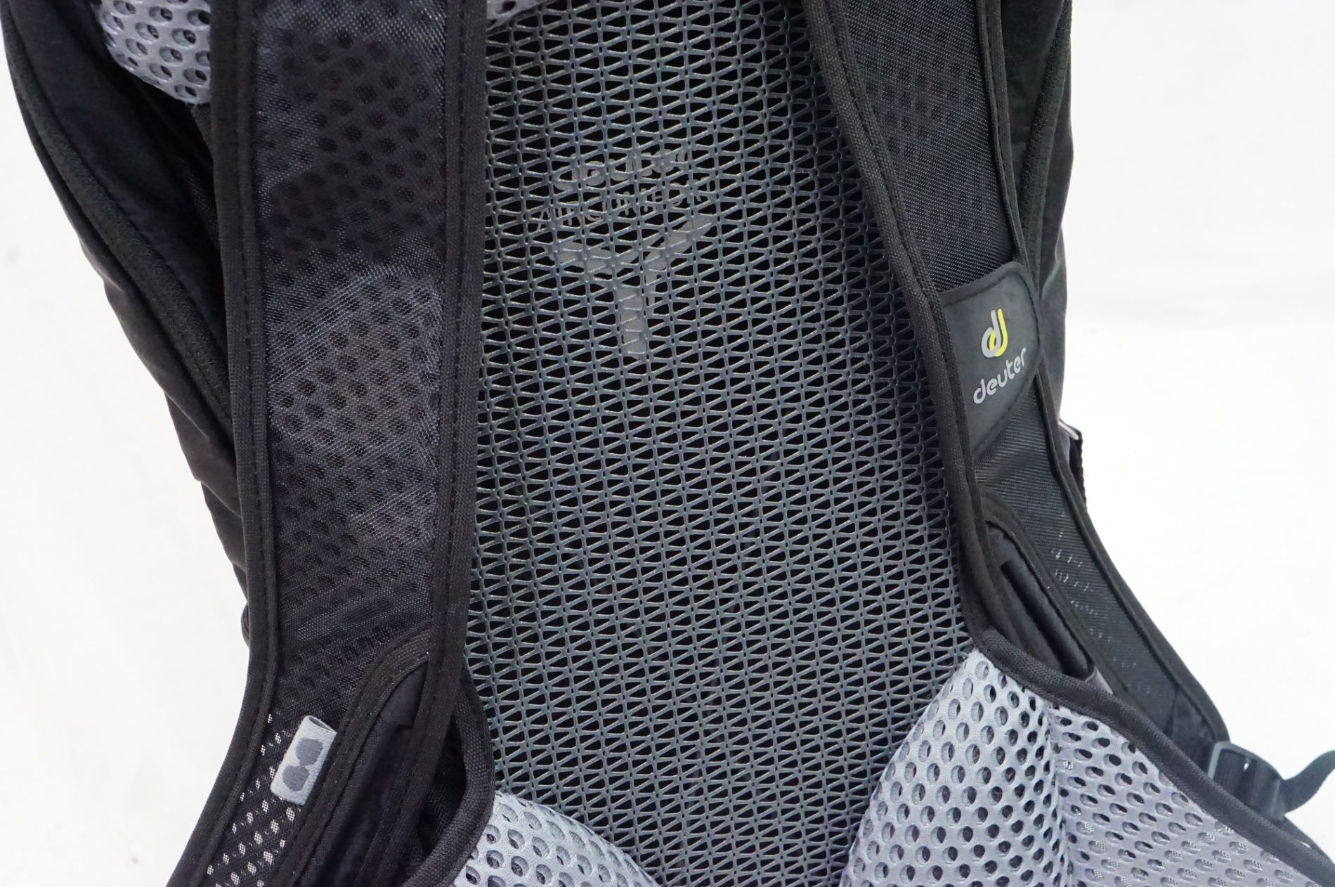 ドイター　EXP Air 14+3 バックパック　ブラック deuter リュック ドイター レース EXP エアー RACE AIR 正規品