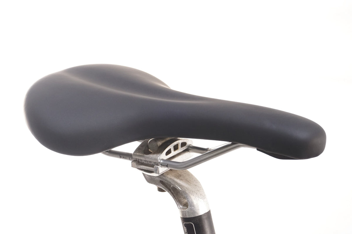TREK  「トレック」 DOMANE AL4 GEN3 DISC 2021年モデル クロスバイク / 中目黒店