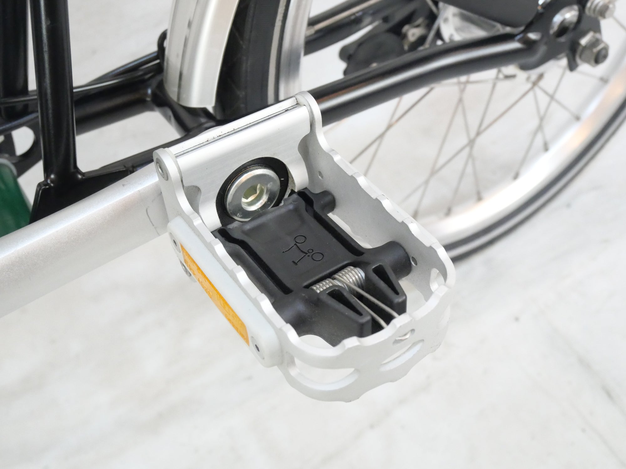 BROMPTON 「ブロンプトン」 M3L 2016年モデル 16インチ 折り畳み自転車 / バイチャリ浦和ベース