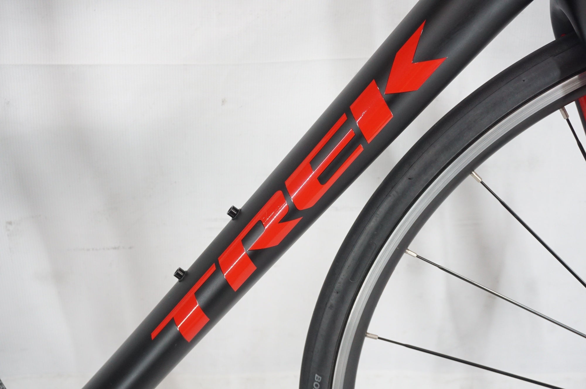 TREK 「トレック」 EMONDA SL5 2020モデル ロードバイク / 阪急塚口店