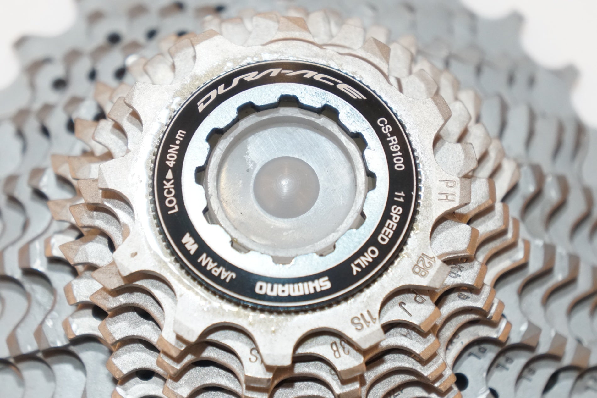 SHIMANO 「シマノ」 DURA-ACE CS-R9100 12-28T スプロケット / バイチャリ浦和ベース