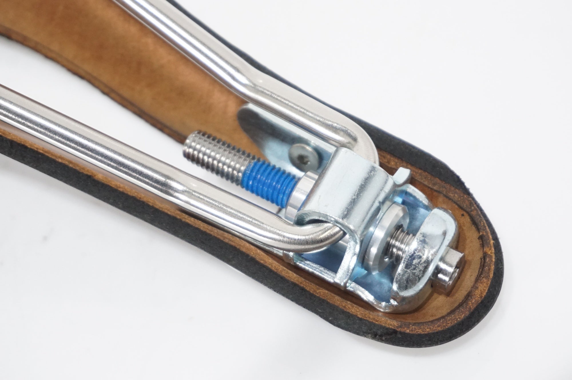 SELLE ANATOMICA 「セラ アナトミカ」 X2 サドル / AKIBA店