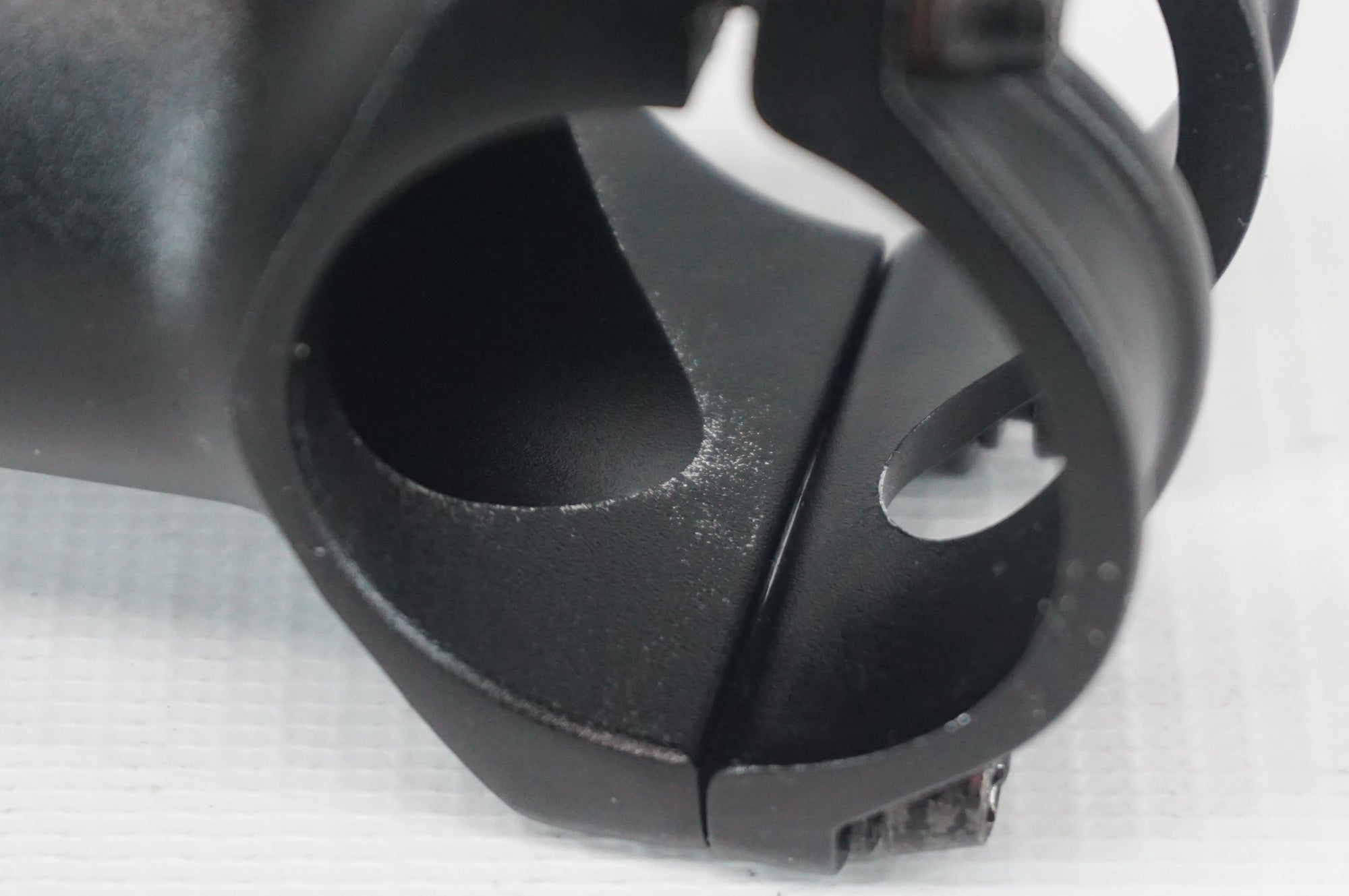 TNI 「ティーエヌアイ」 HELIUM φ31.8 100mm ステム / 阪急塚口店