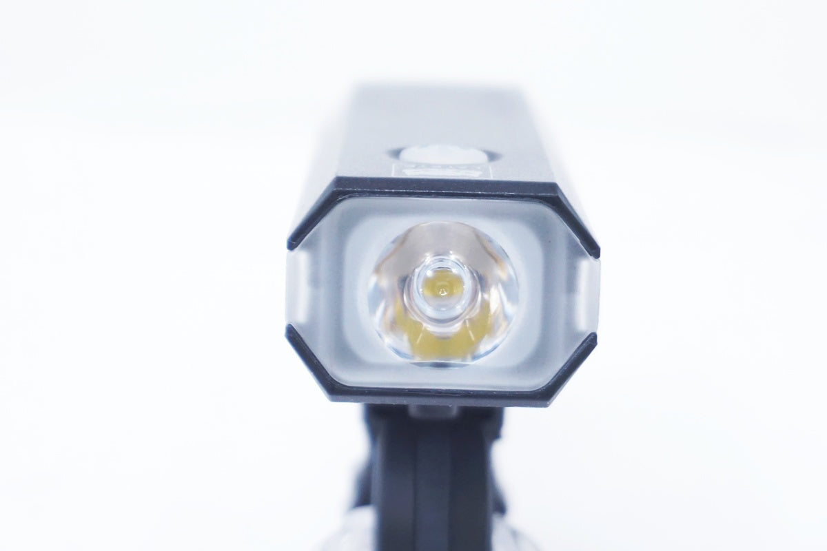 CATEYE 「キャットアイ」 AMPP300 フロントライト / 大阪美原北インター店