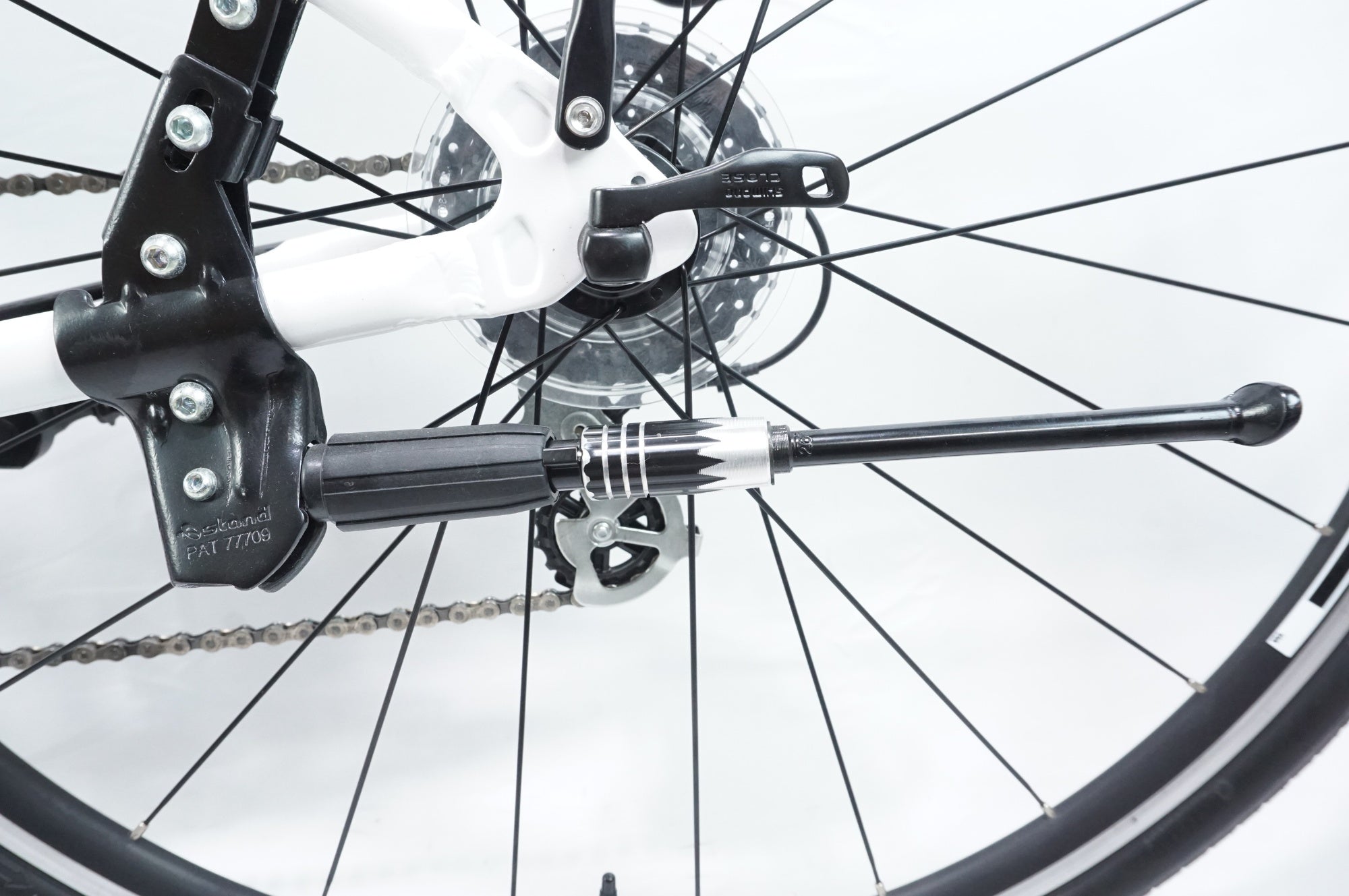 GIOS 「ジオス」 MISTRAL 2023年モデル クロスバイク / 中目黒店