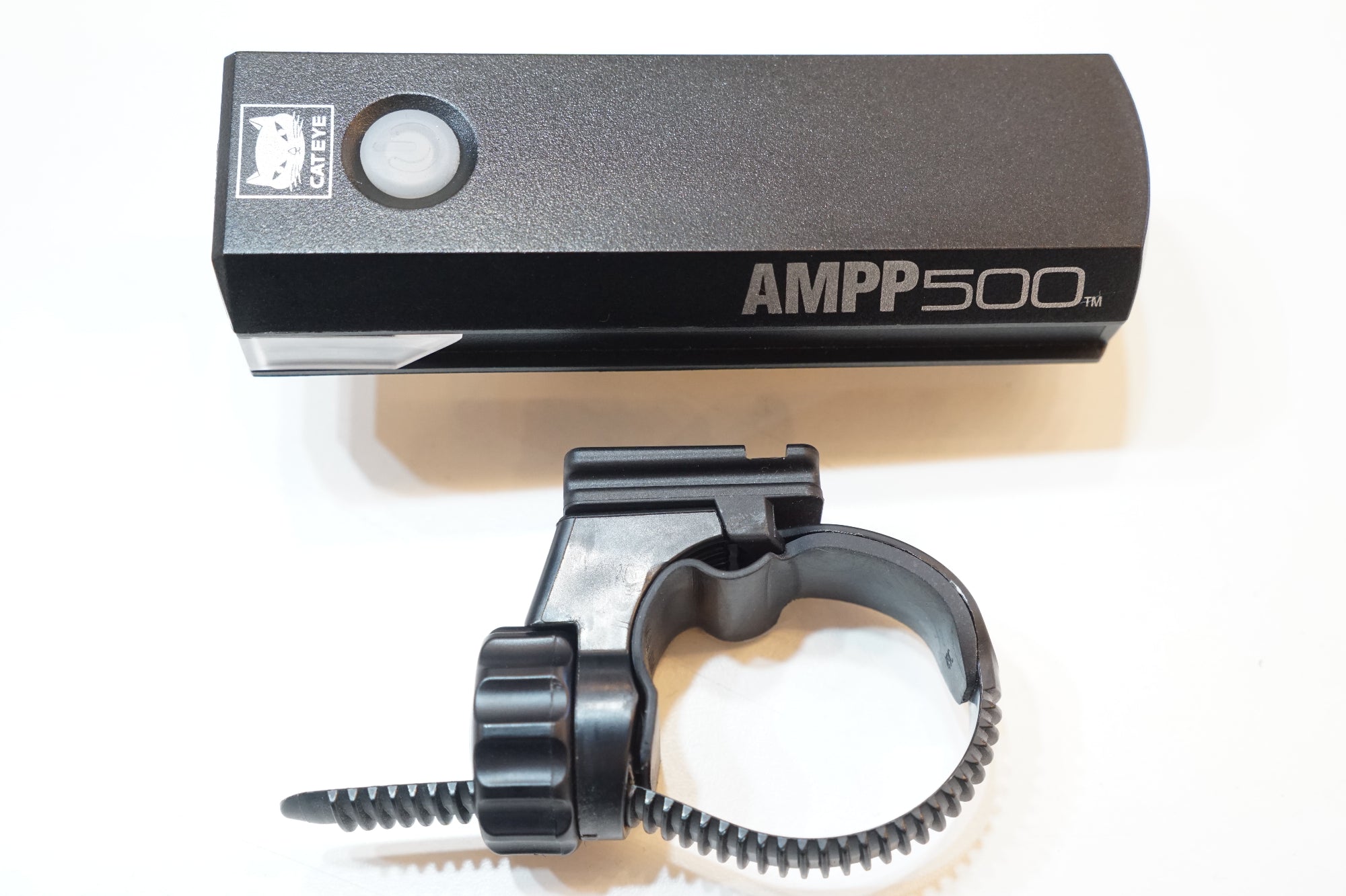 CATEYE 「キャットアイ」 AMPP 500N フロントライト / バイチャリ浦和ベース