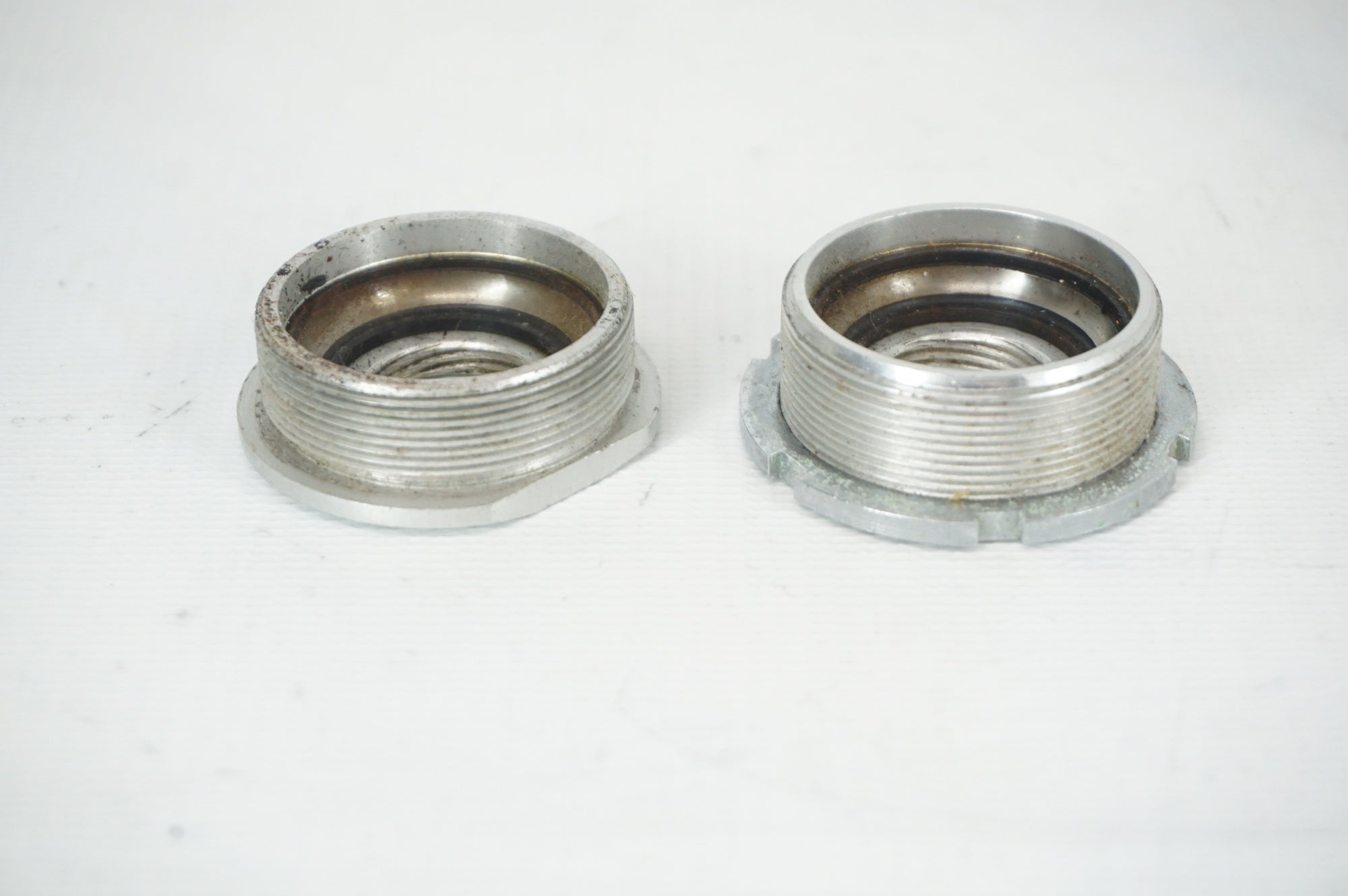 CAMPAGNOLO 「カンパニョーロ」 BBカップ / 阪急塚口店