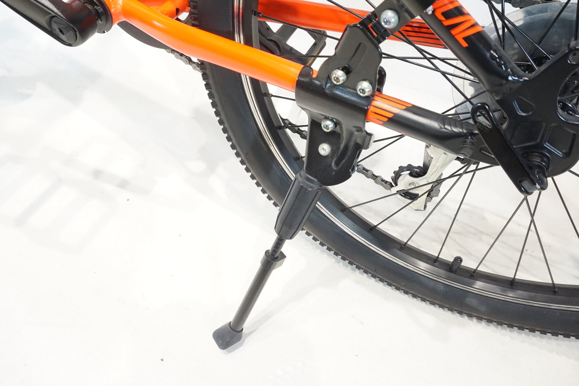 COMMENCAL 「コメンサル」 RAMONES24 2016年モデル キッズ マウンテン