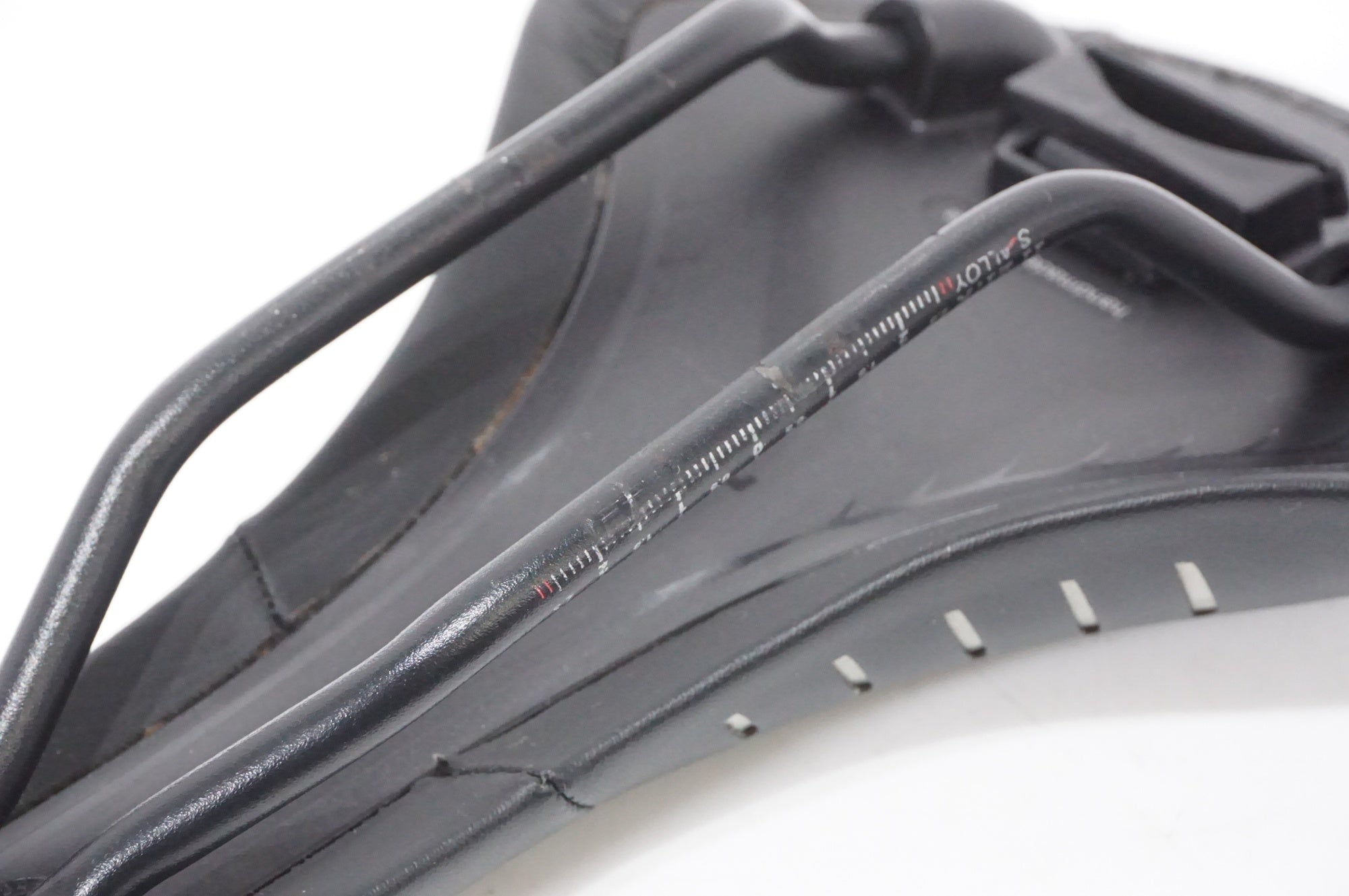 FIZIK 「フィジーク」 ANTARES R7 サドル / AKIBA店