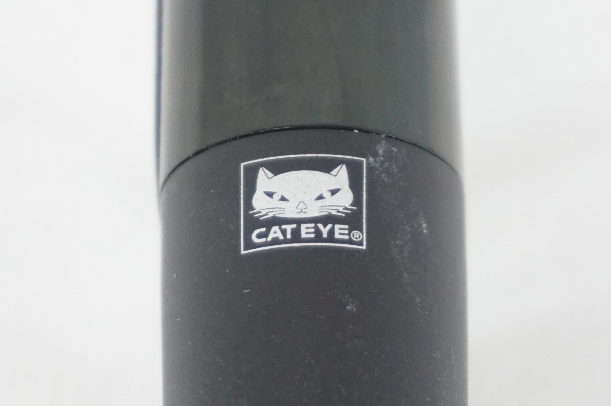 CATEYE 「キャットアイ」 VOLT400 フロントライト / 阪急塚口店