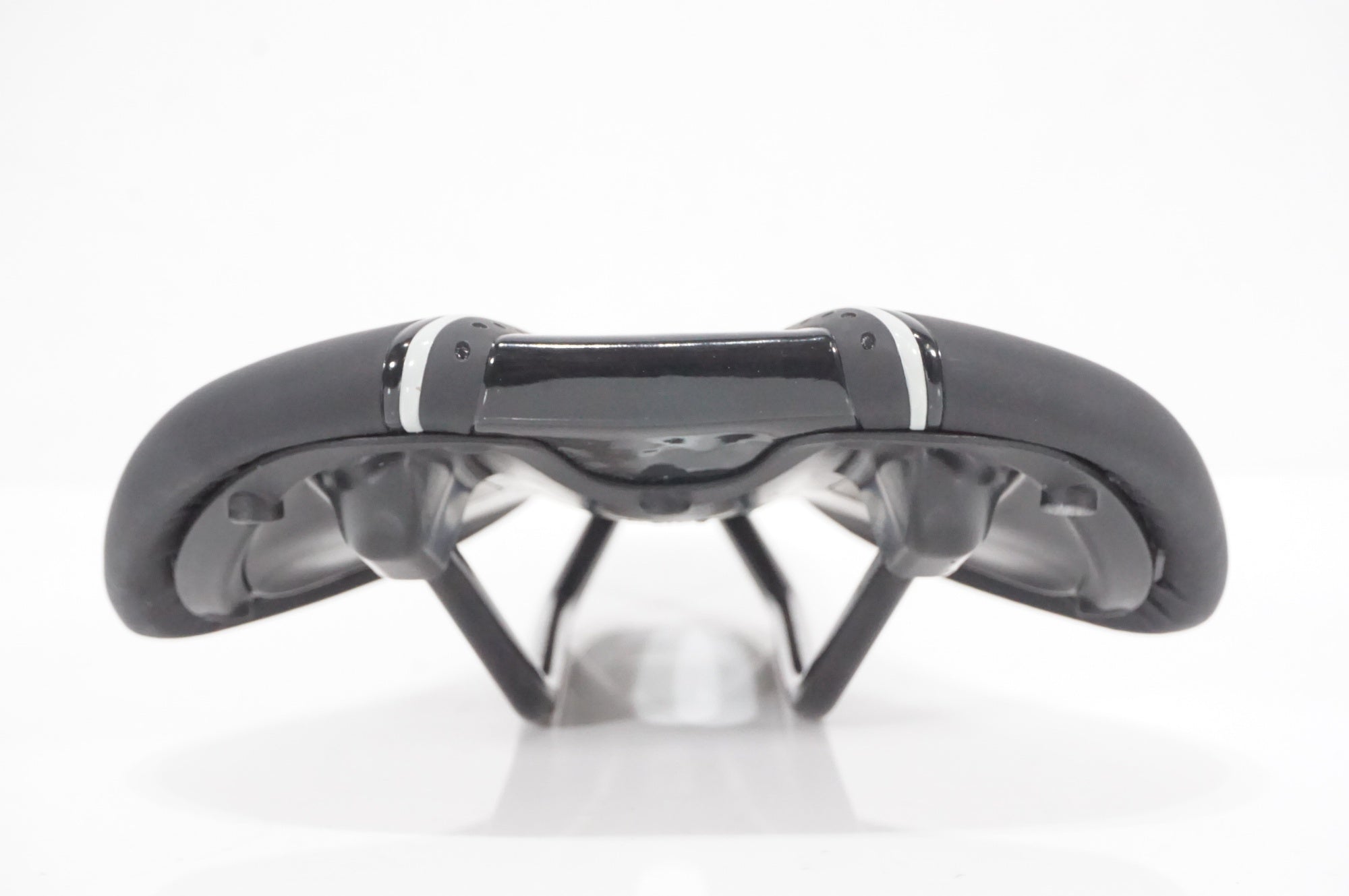 SERFAS 「サーファス」 SPARTAN 2 サドル / AKIBA店