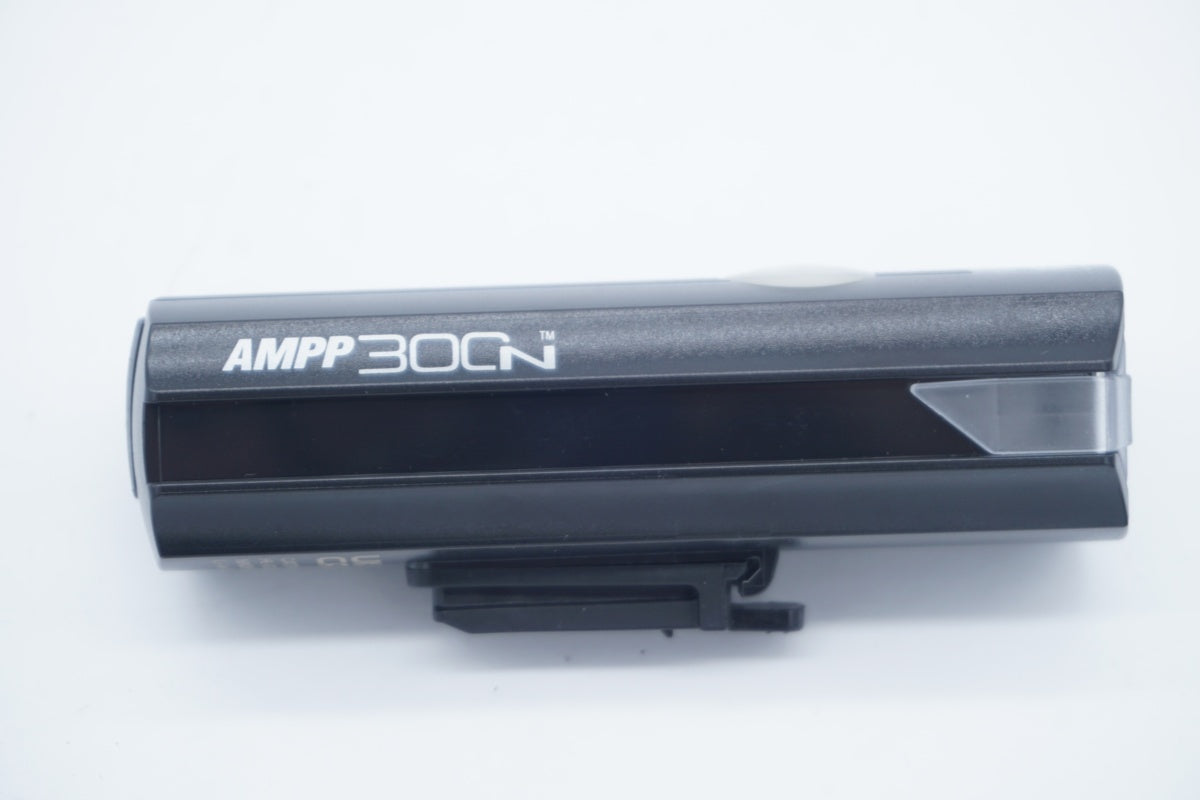 CATEYE 「キャットアイ」 AMPP300 HL-EL083NRC フロントライト / 滋賀大津店