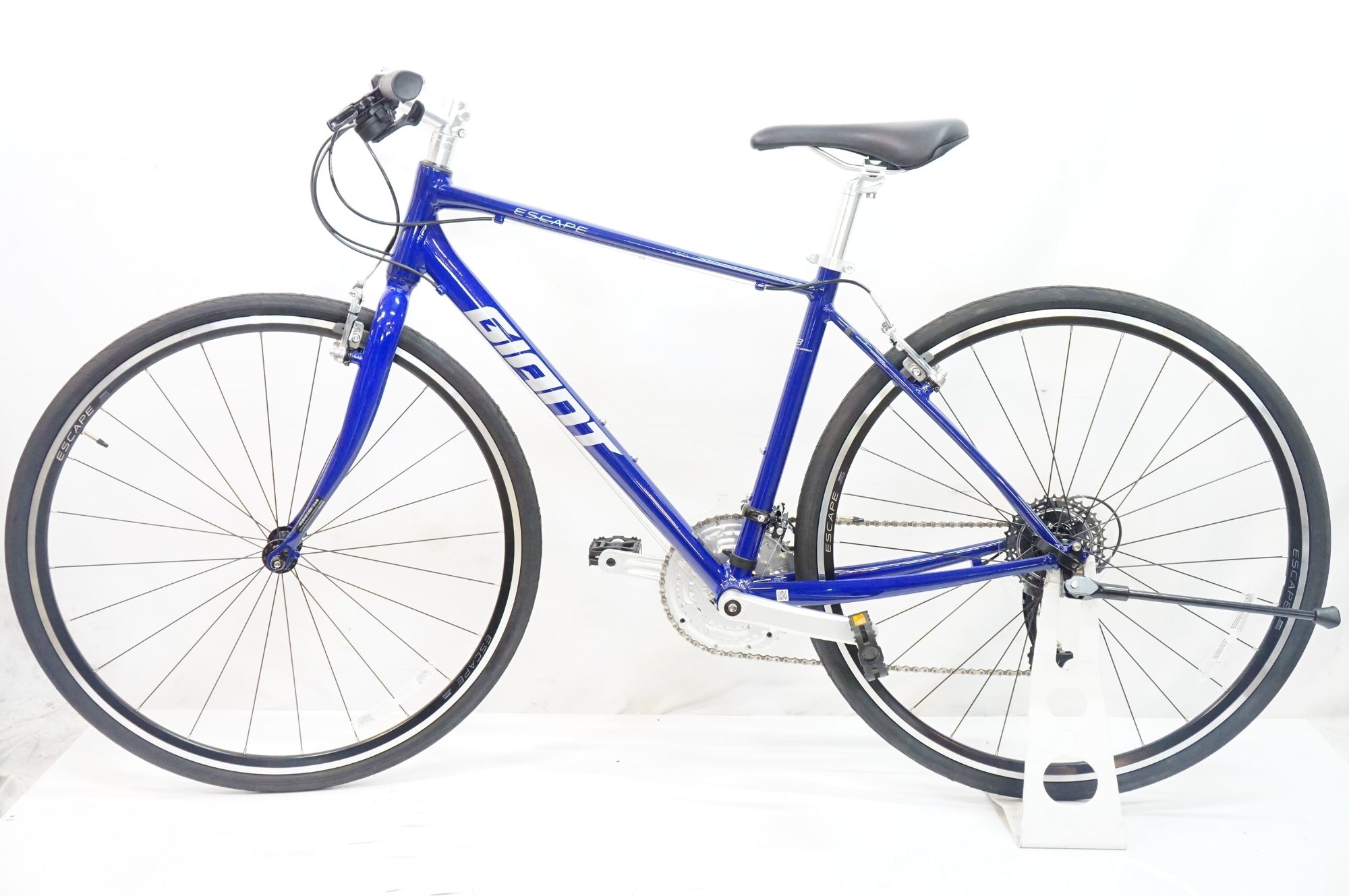 GIANT 「ジャイアント」 ESCAPE R3 MS LTD 2023年モデル クロスバイク