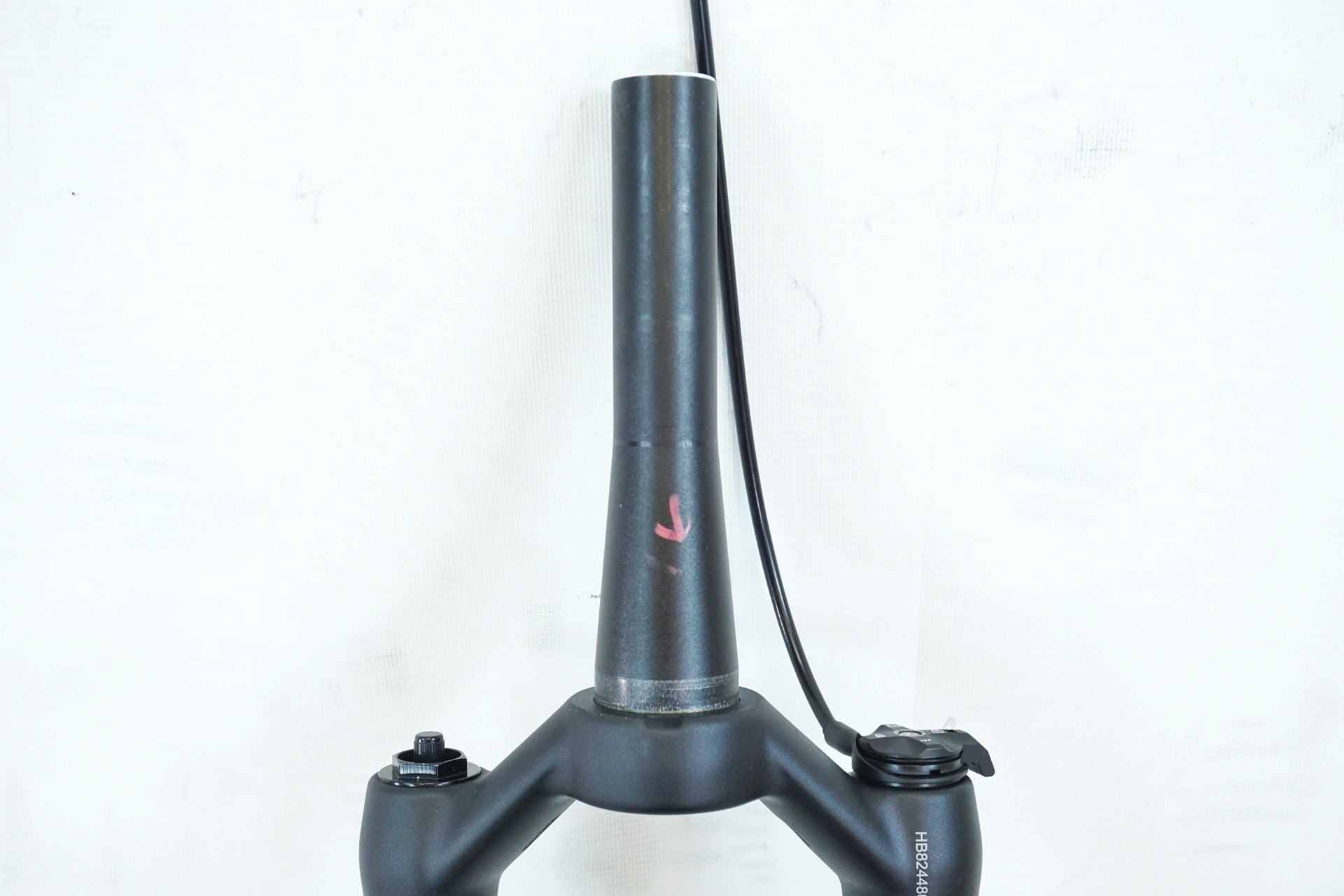 MANITOU 「マニトウ」 MARKHOR COMP AIR 100 サスペンションフォーク