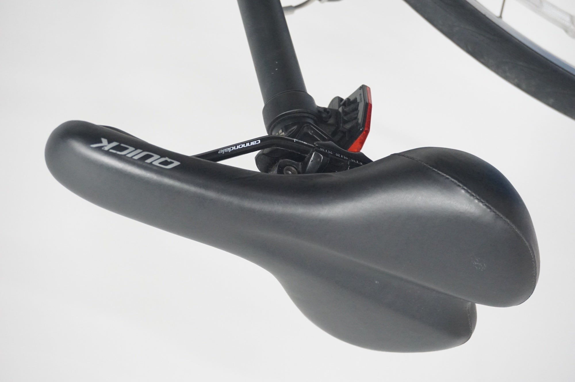 CANNONDALE 「キャノンデール」 QUICK4 2016年モデル クロスバイク