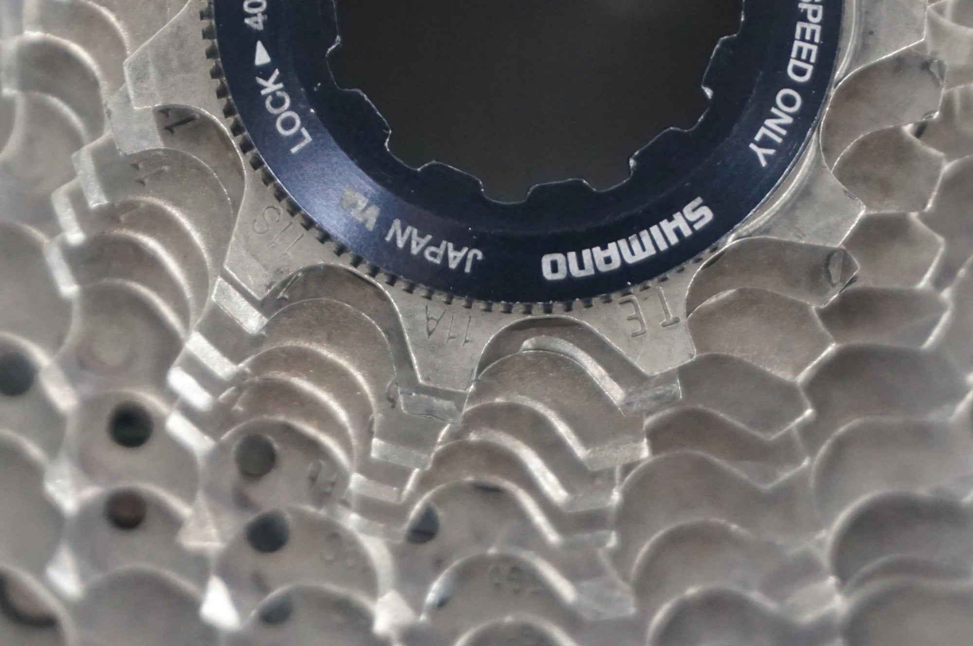 SHIMANO 「シマノ」 ULTEGRA CS-R8000 11-30T スプロケット / 阪急塚口店