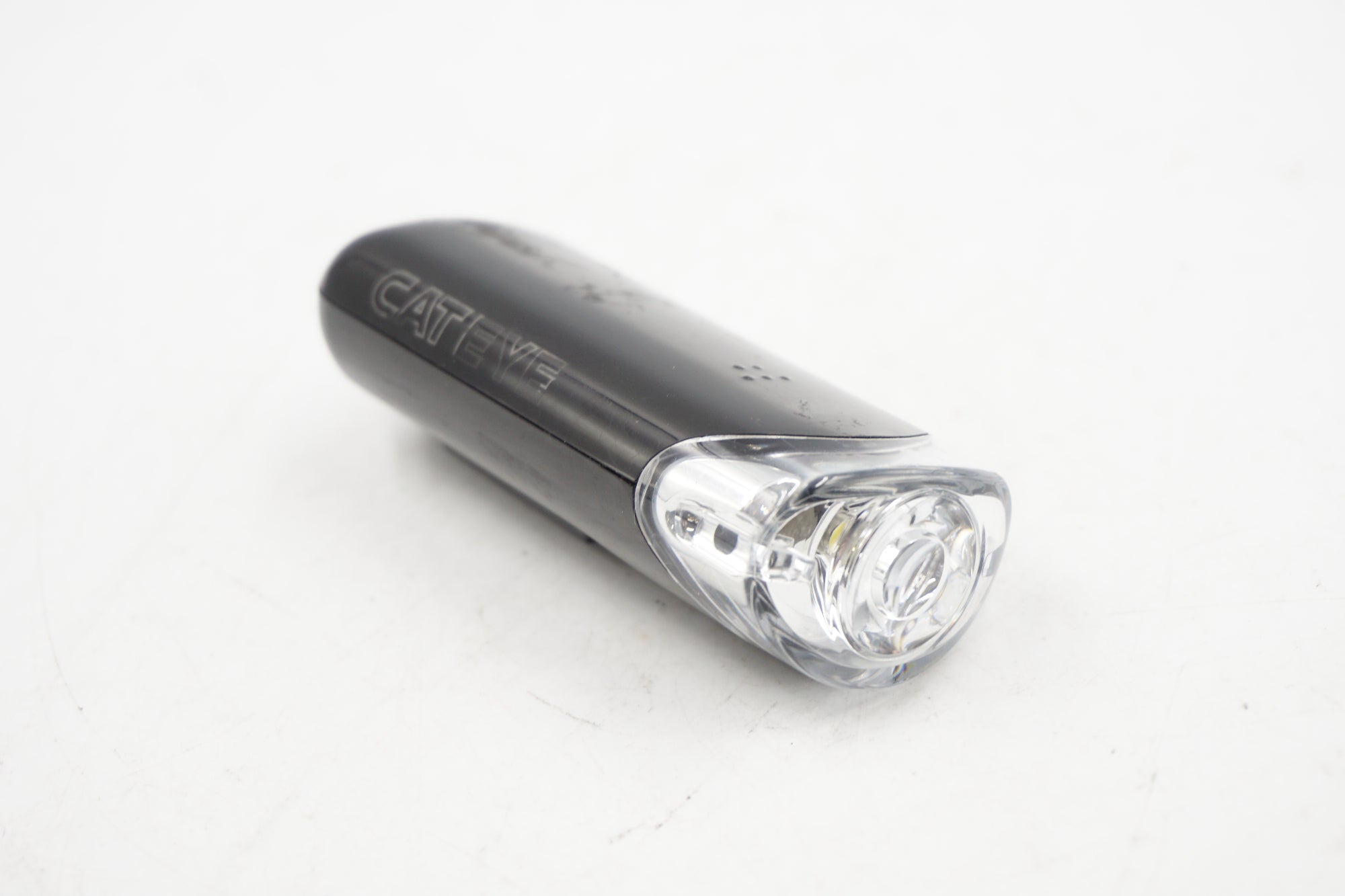 CATEYE 「キャットアイ」 HL-EL135 本体のみ フロントライト / 奈良店