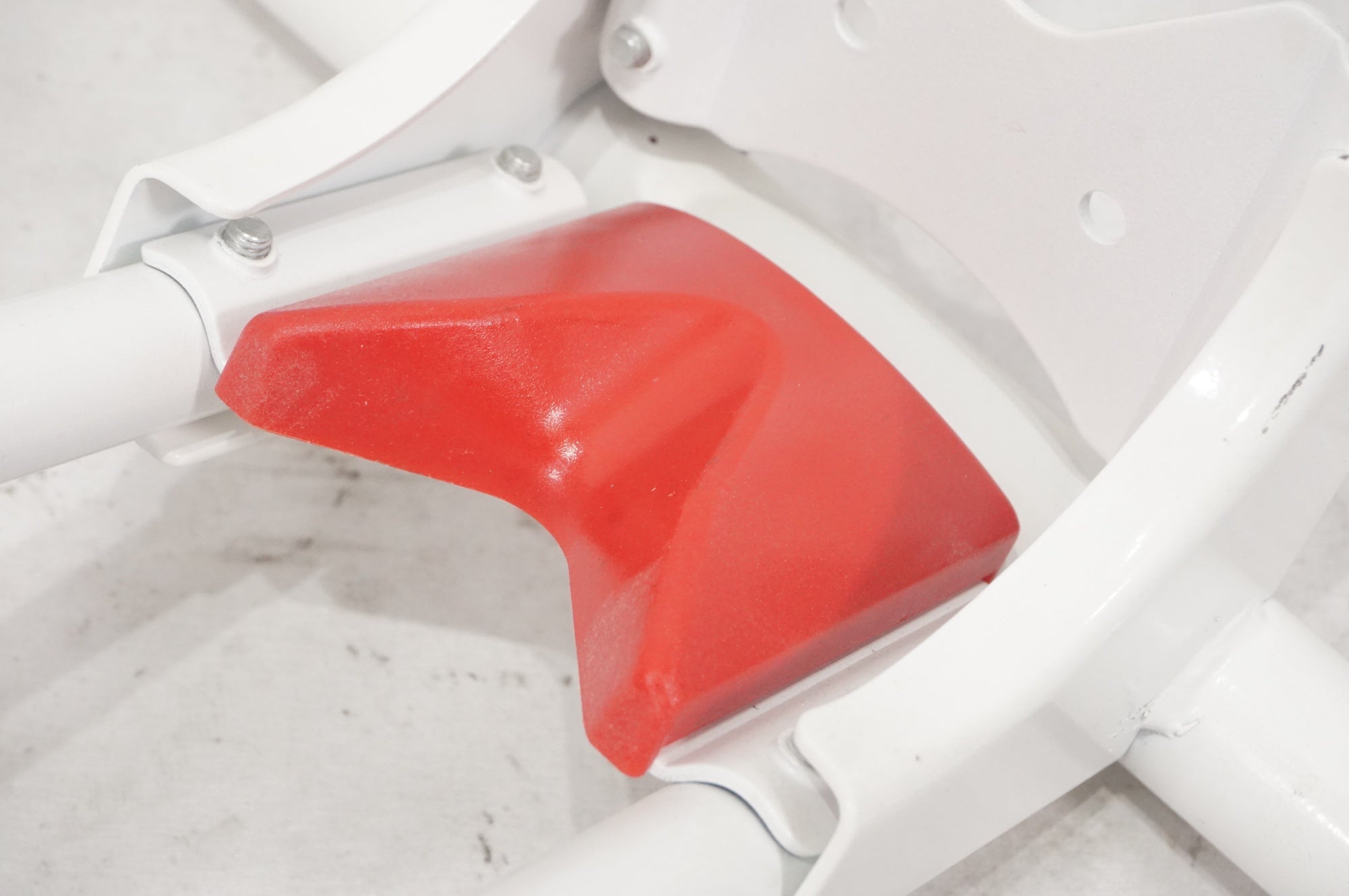 MINOURA 「ミノウラ」 DS-2100 ディスプレイスタンド / AKIBA店