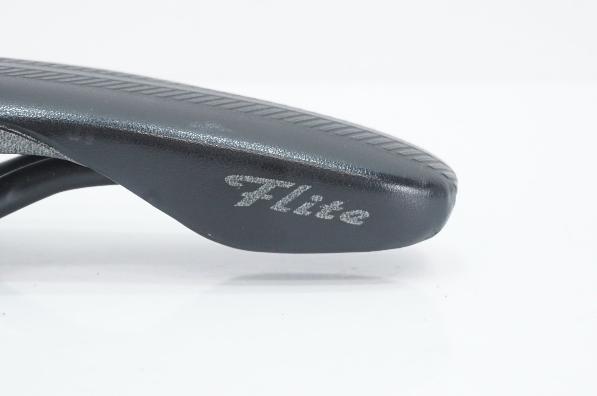 セライタリア Selle Italia Flite TM サドル新品 Amazon | SELLE ITALIA(セライタリア) FLITE TM Mn BLK FLOW