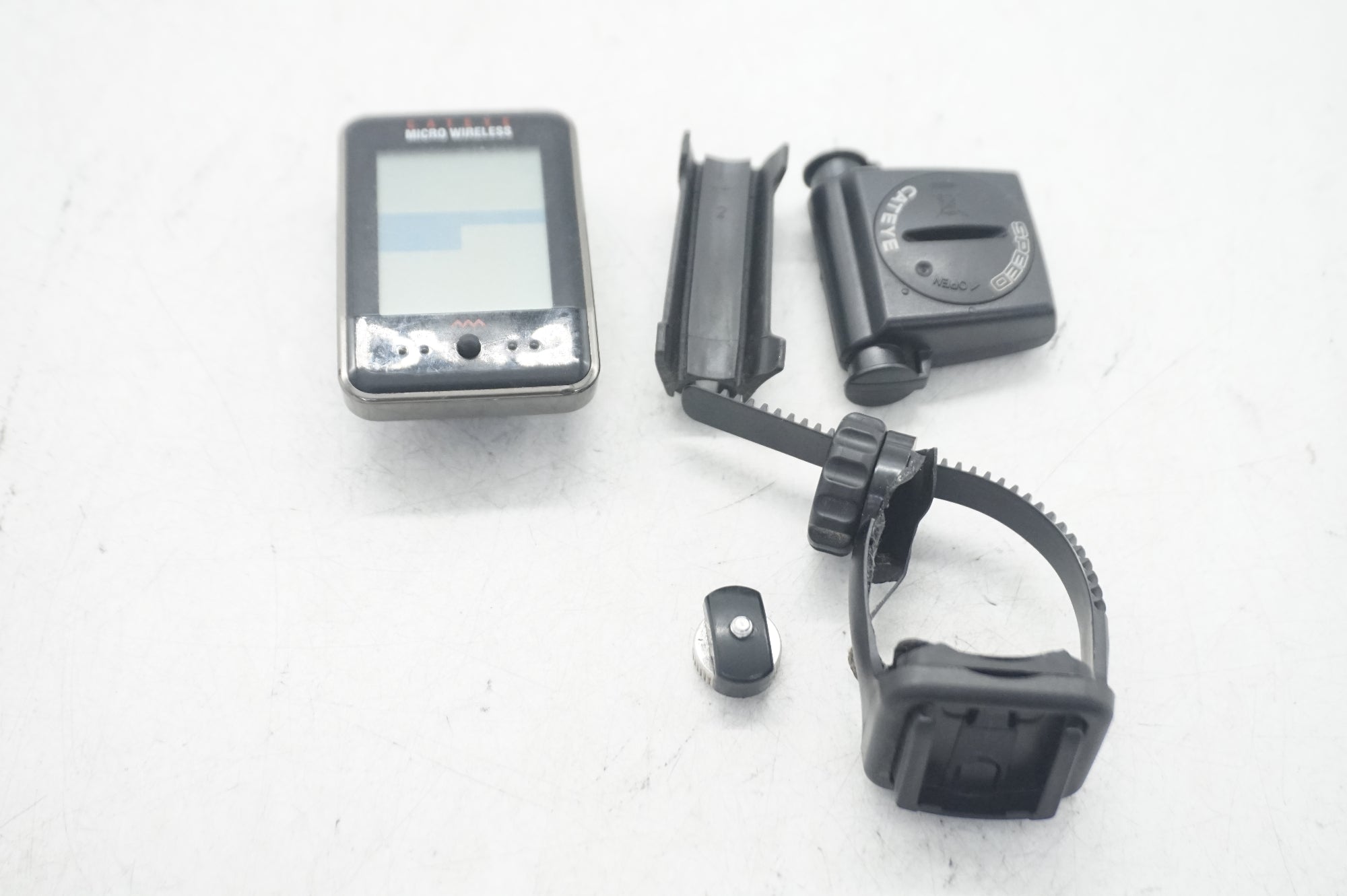 CATEYE 「キャットアイ」 MICRO WIRELESS CC-MC200W サイクルコンピューター / 大阪門真店