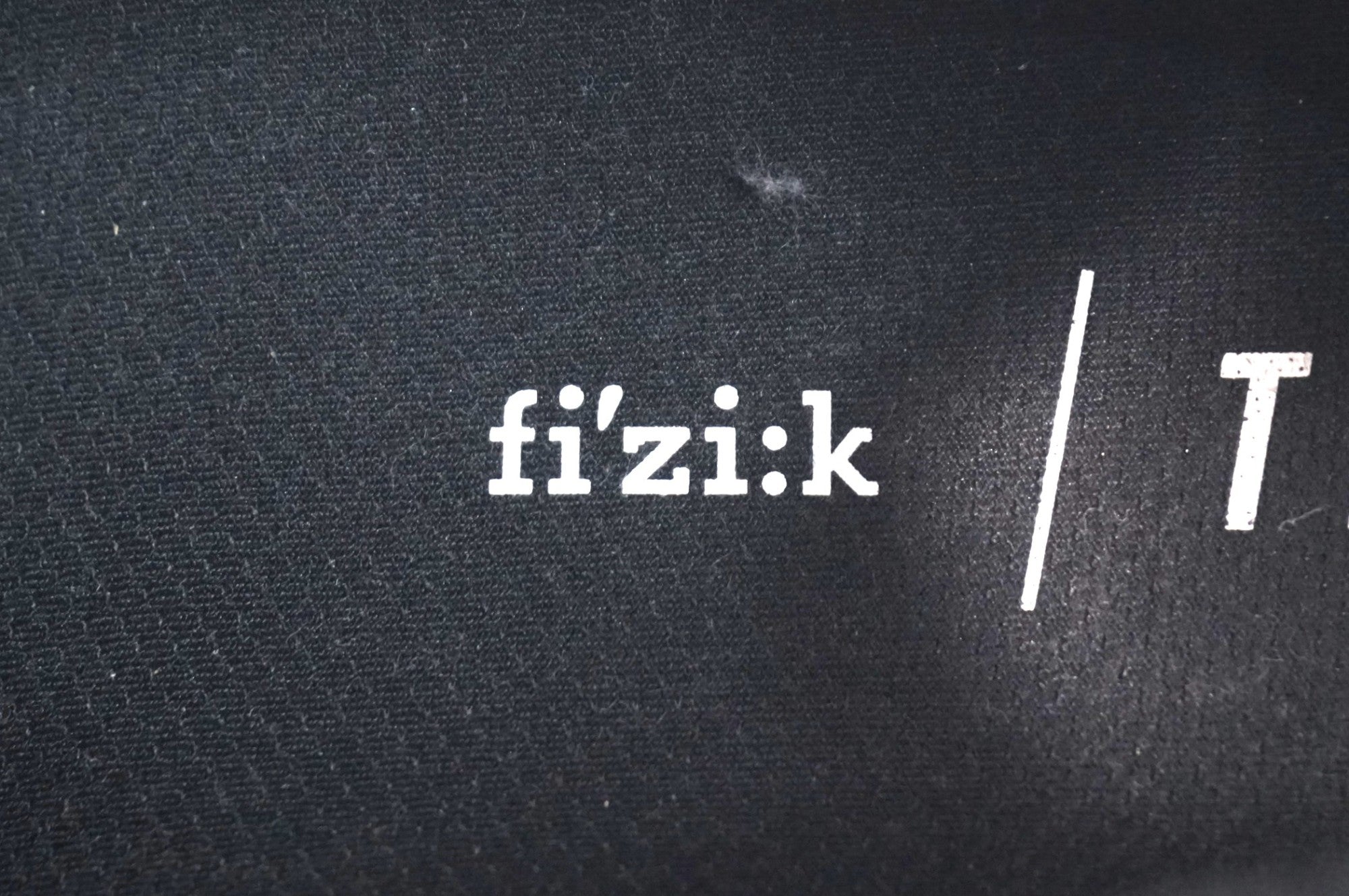 FIZIK 「フィジーク」 TEMPO OVERCURVE R4 EUR 41サイズ シューズ / 世田谷店