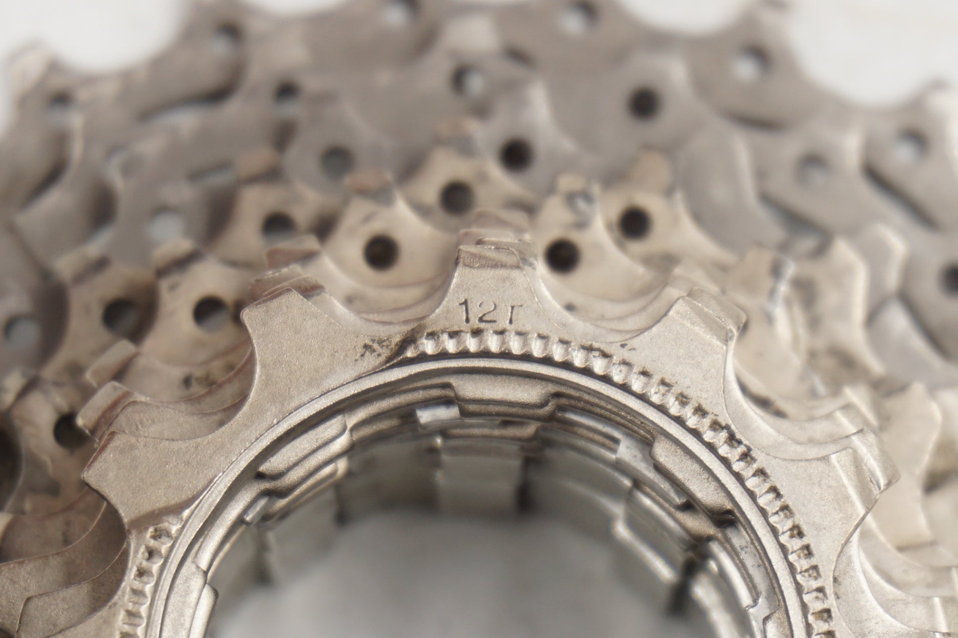 SHIMANO 「シマノ」 DURA-ACE CS-7700 12-27T スプロケット / 奈良店