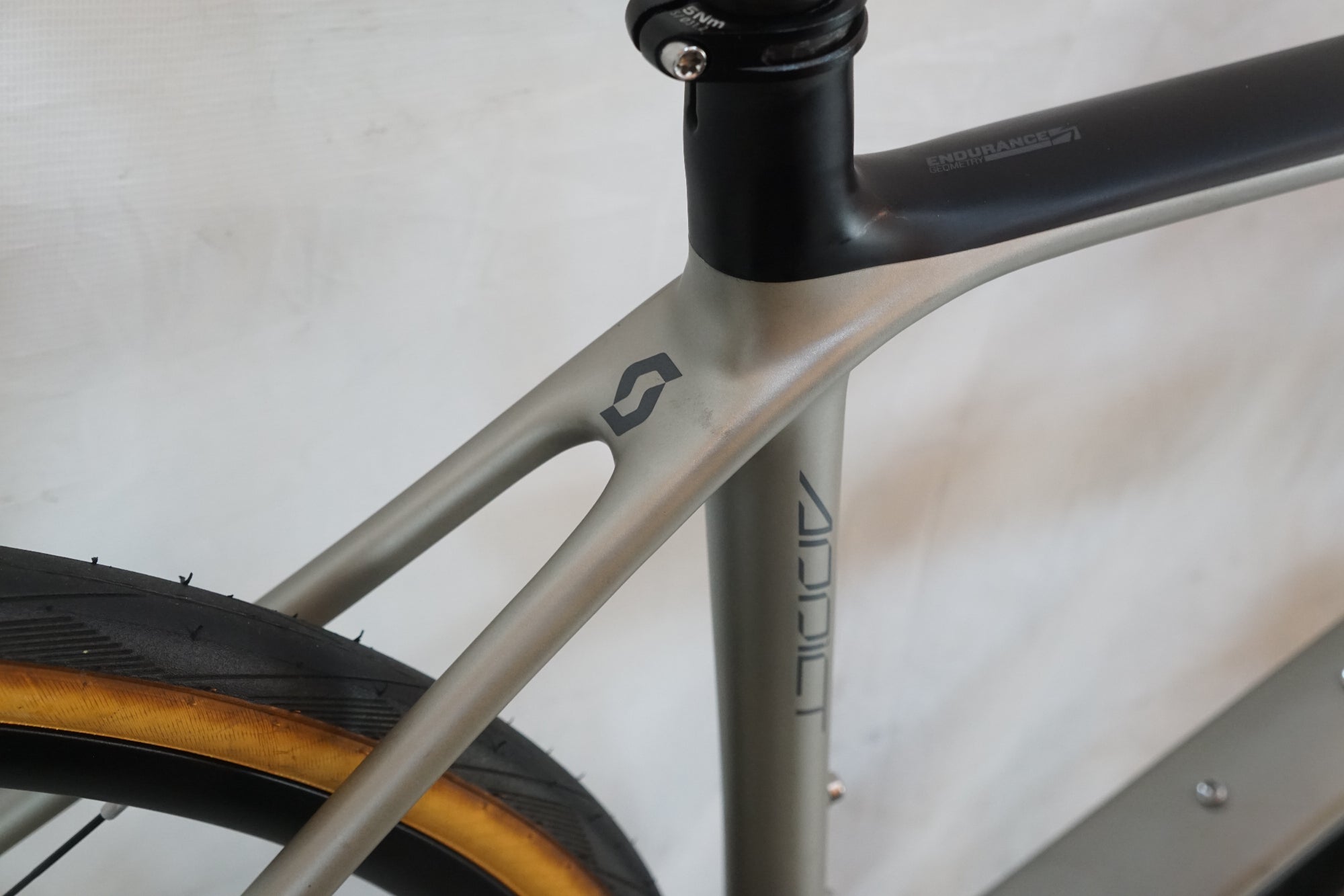 SCOTT 「スコット」 ADDICT SE DISC 2020年モデル ロードバイク / バイチャリ浦和ベース