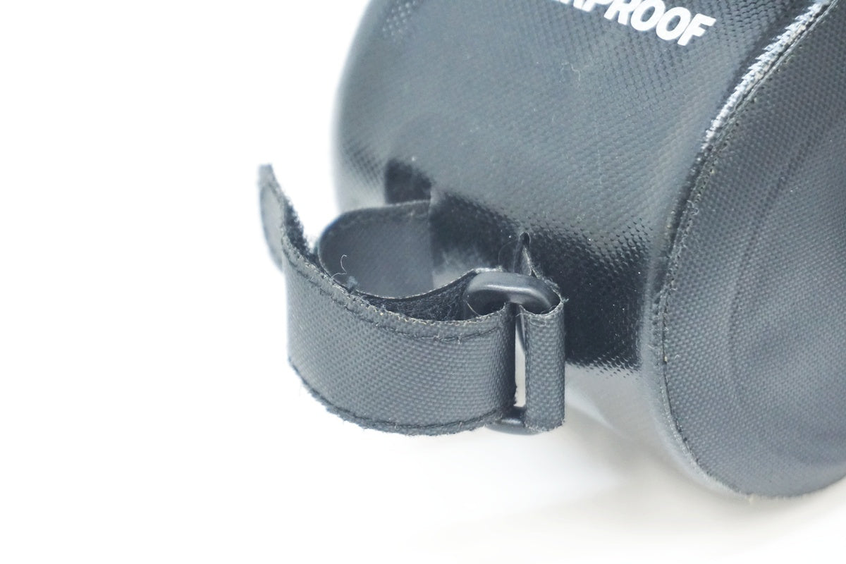 GIANT 「ジャイアント」 サドルバッグ / 大阪美原北インター店