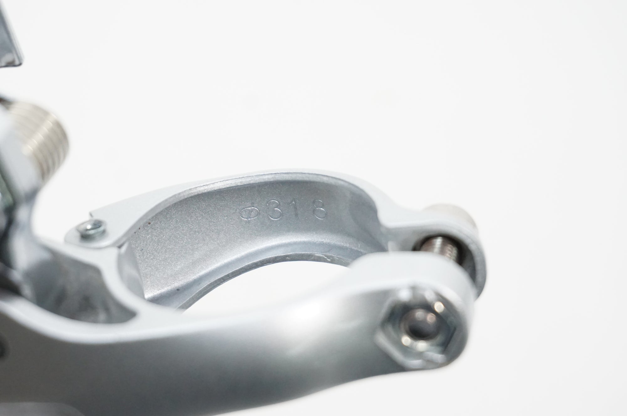 SHIMANO 「シマノ」 SORA FD-3400 バンド式 φ31.8 フロント