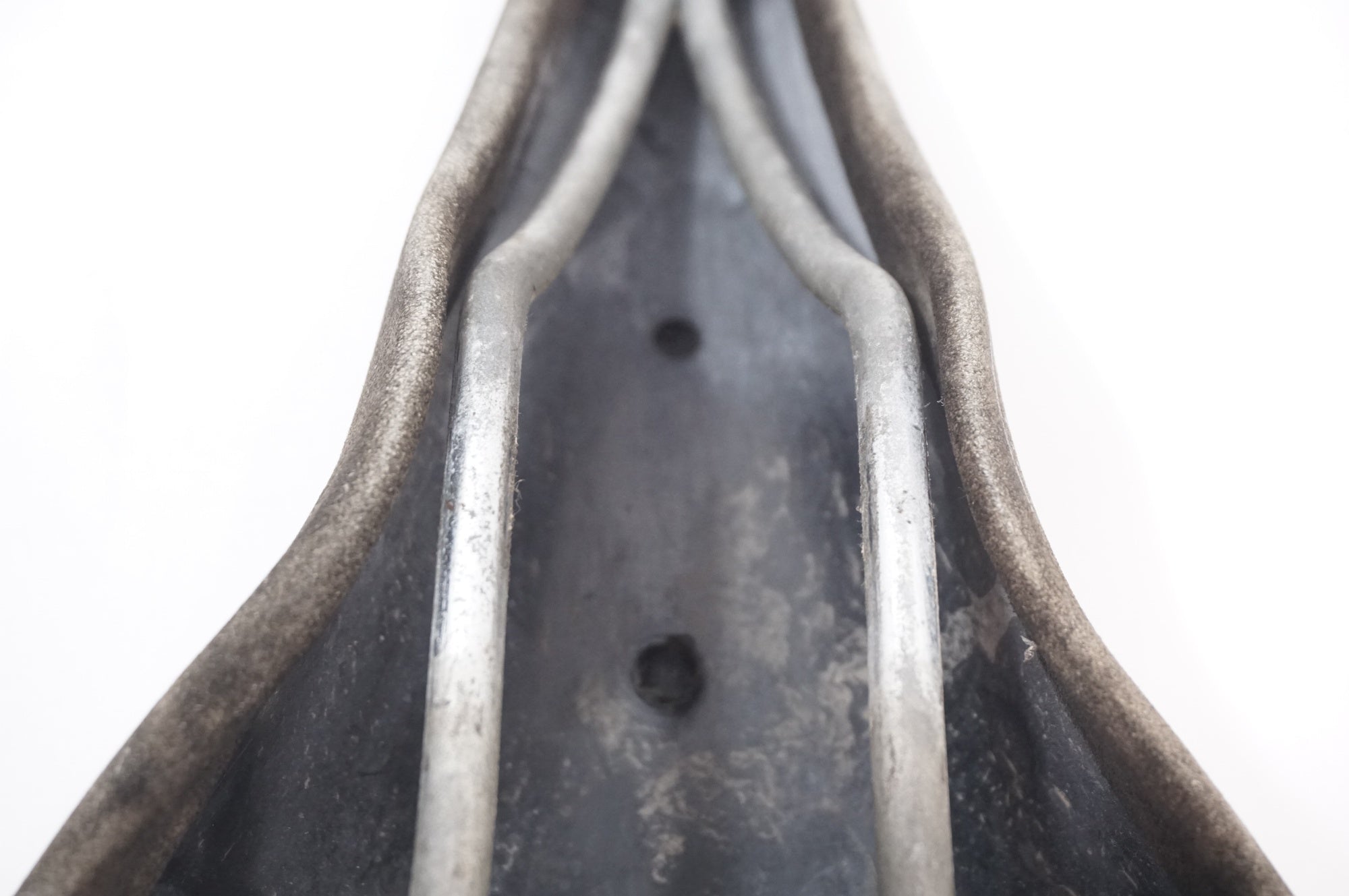 CINELLI 「チネリ」 UNICANITOR BREVETTATA サドル / 世田谷店