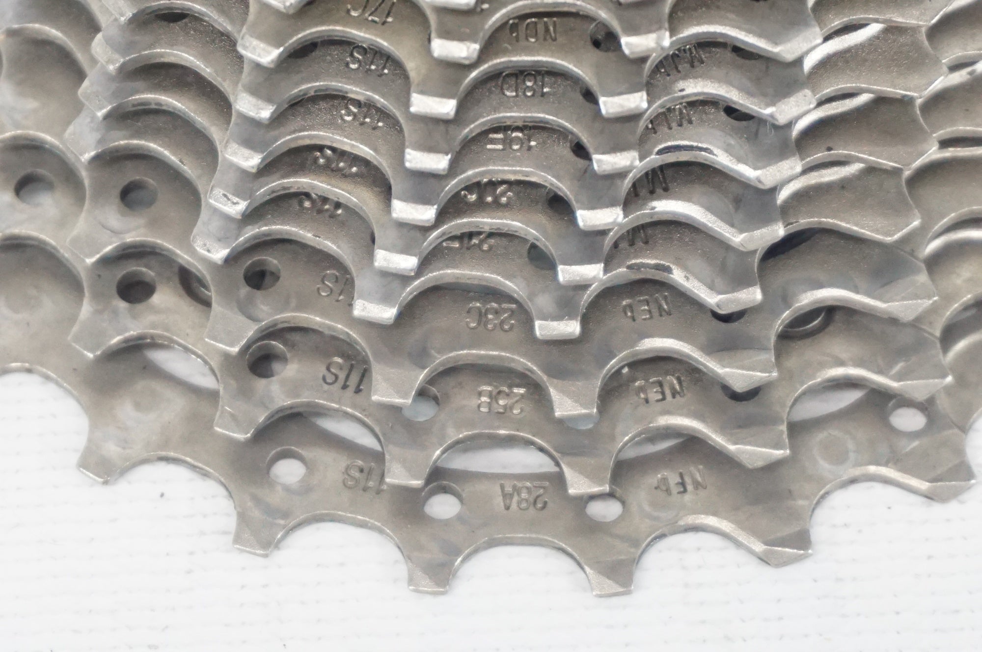 SHIMANO 「シマノ」 ULTEGRA CS-6800 14-28T スプロケット / 阪急塚口